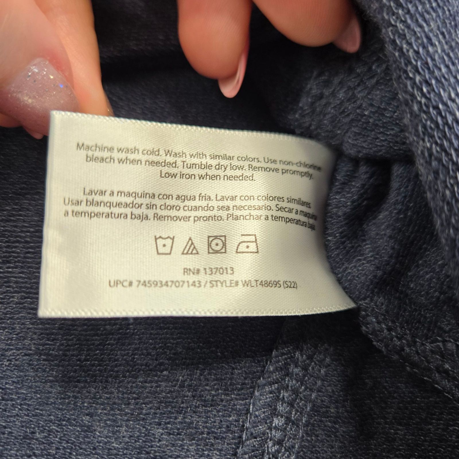 Wildfox Wildfox SOCIAL Rainbow Navy Crewneck Sweatshirt XS NWT $108 Size XS / US 0-2 / IT 36-38 - 8 Thumbnail