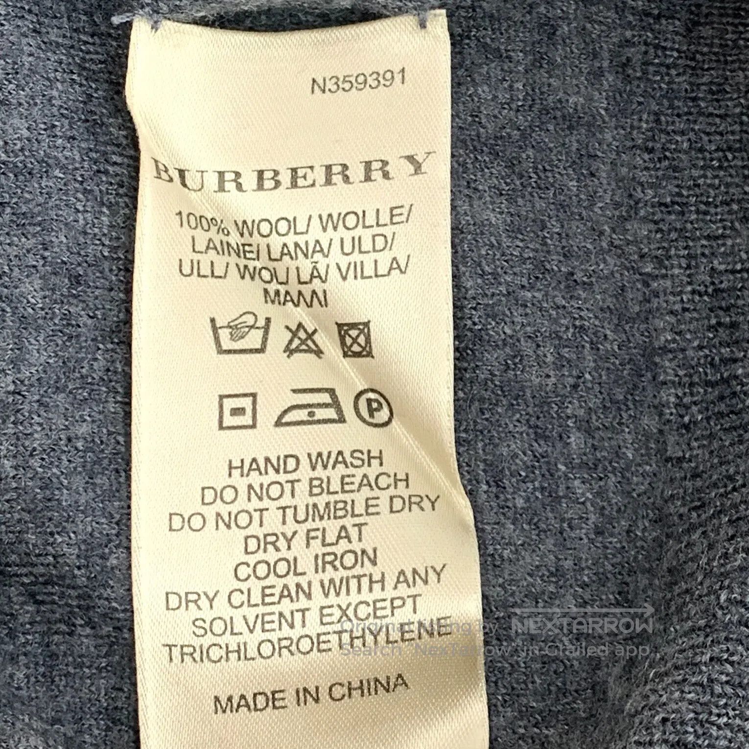 Burberry Burberry Dark Gray Plaid Wool V-Neck Long Sleeve Knit Top| Size US S / EU 44-46 / 1 - 6 Thumbnail
