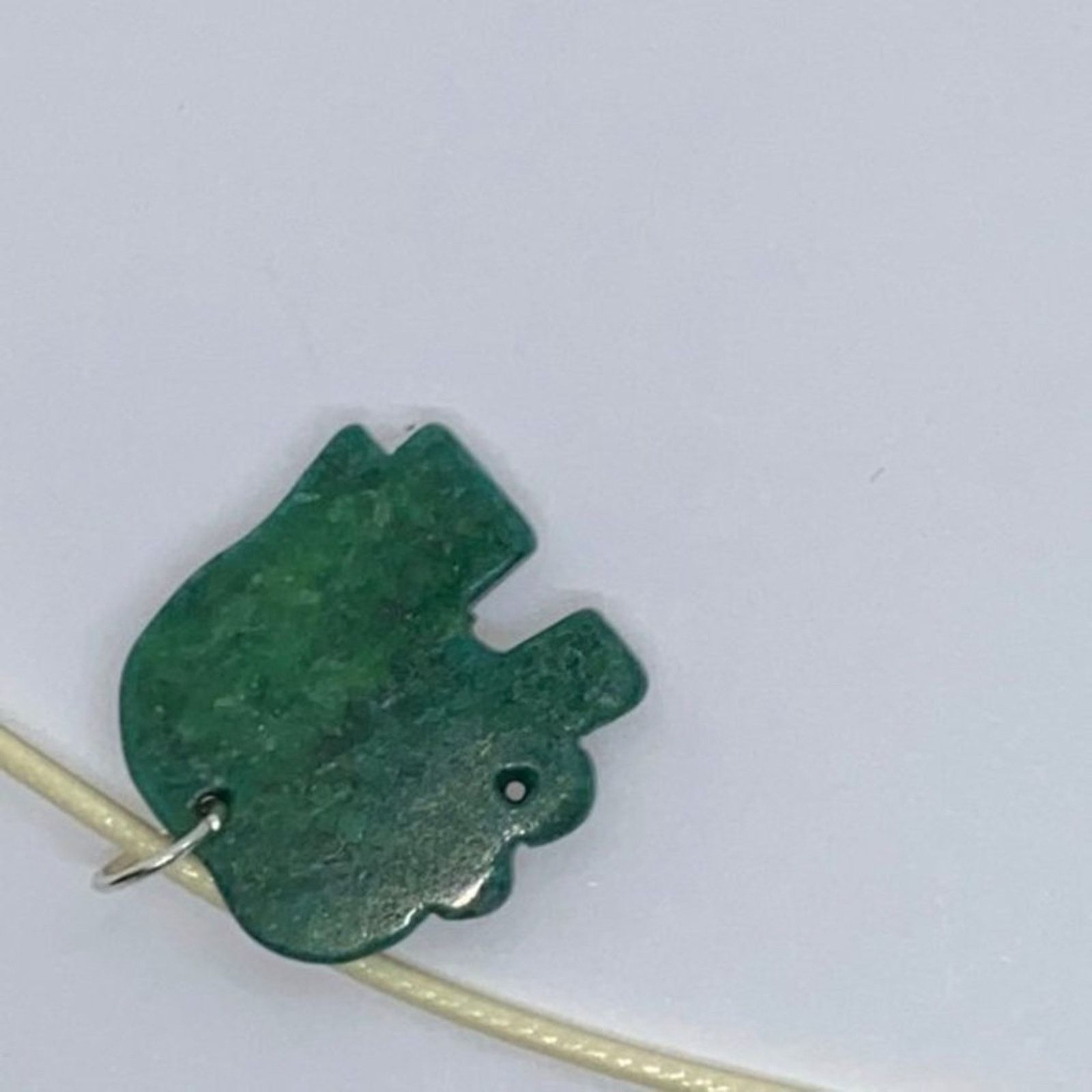 Handmade Handmade Cream Wax Green Elephant Necklace Size ONE SIZE - 6 Thumbnail