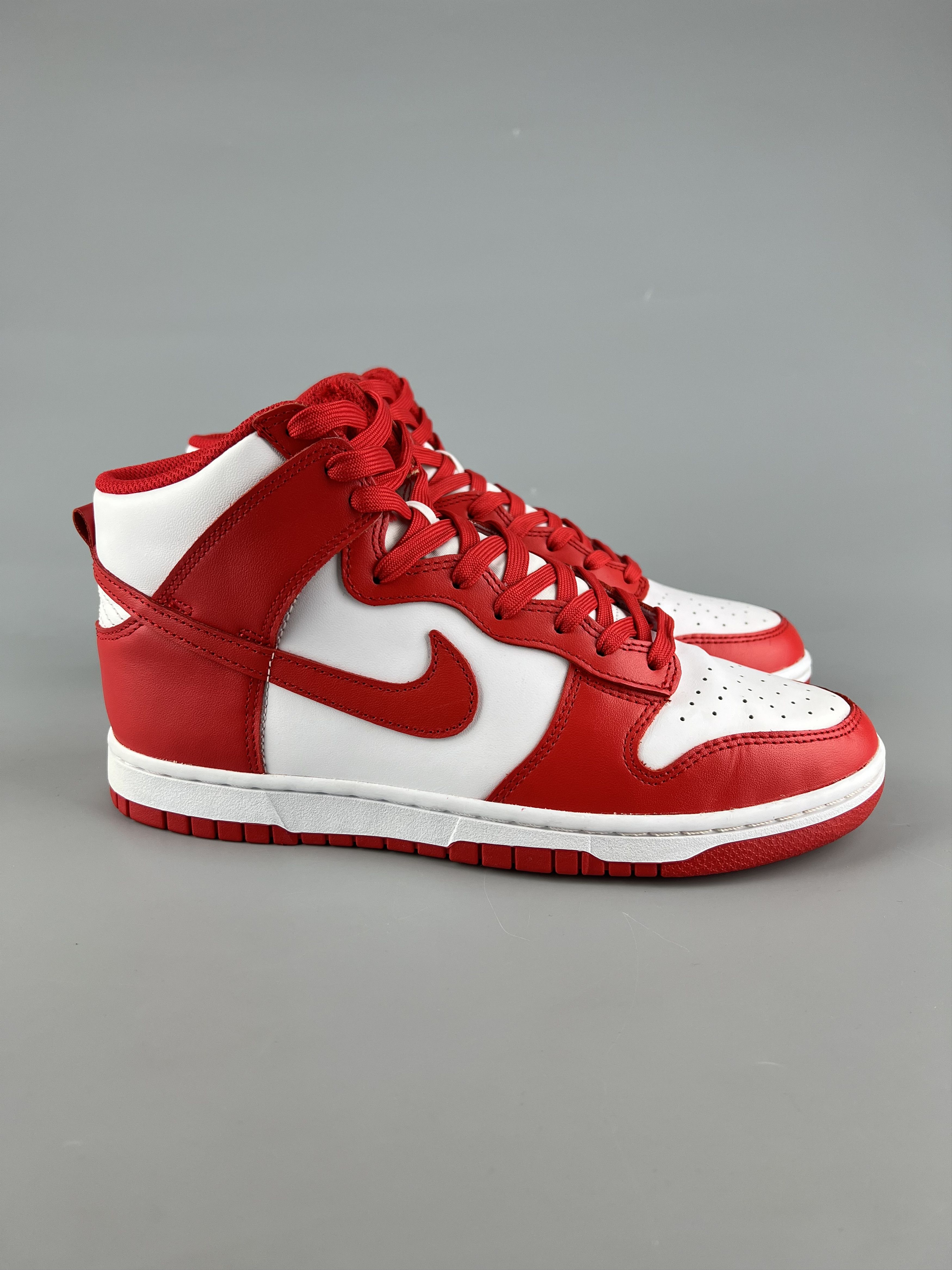 Nike Nike Dunk High Retro University Red White Size US 8.5 / EU 41-42 - 2 Thumbnail