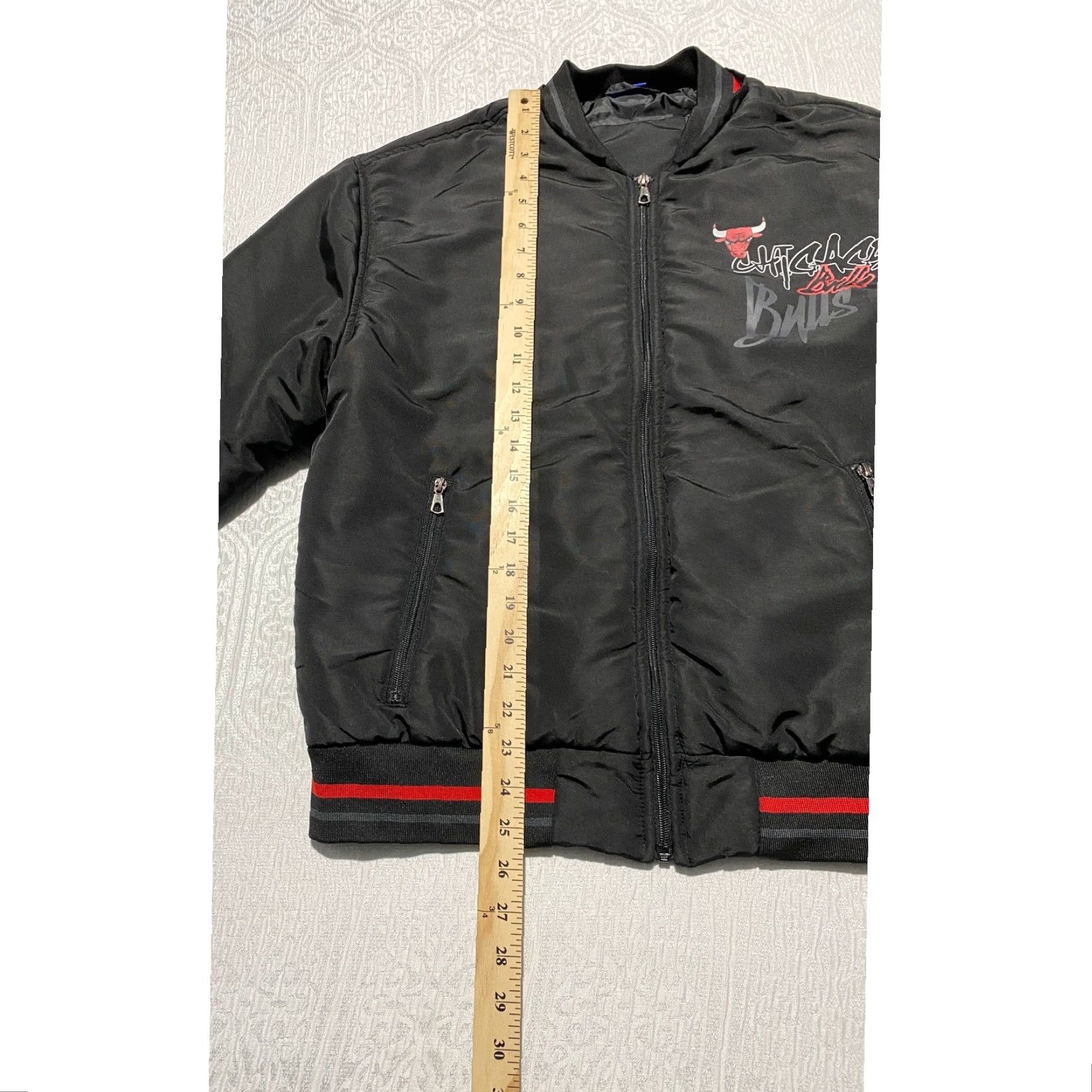 Vintage DeFacto NBA Chicago Bulls Bomber Jacket Mens Medium Black Red Full Zip Varsity Size US M / EU 48-50 / 2 - 7 Thumbnail