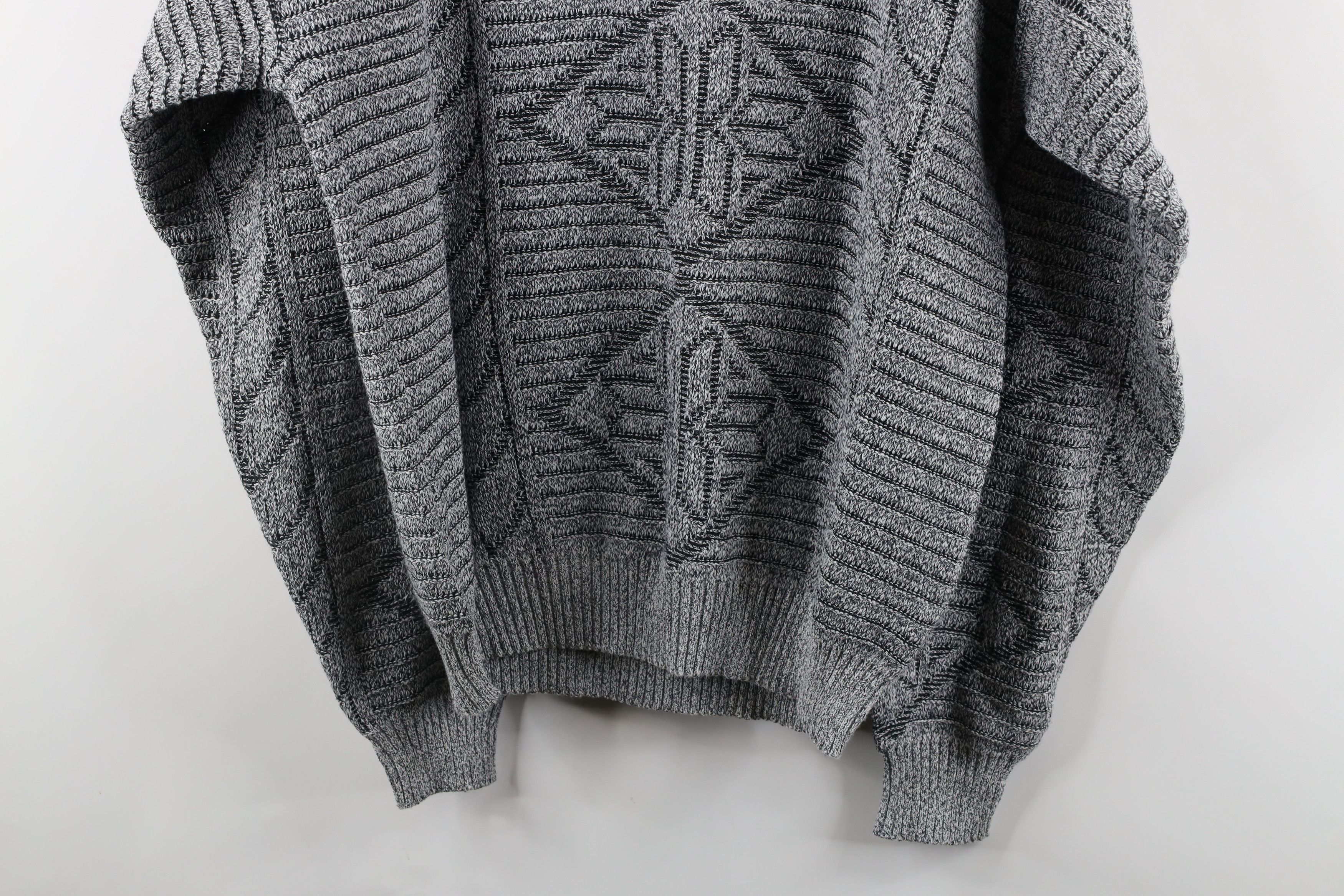 Vintage Vintage 90s Coogi Style Wool Blend Knit Geometric Sweater Size US L / EU 52-54 / 3 - 8 Thumbnail