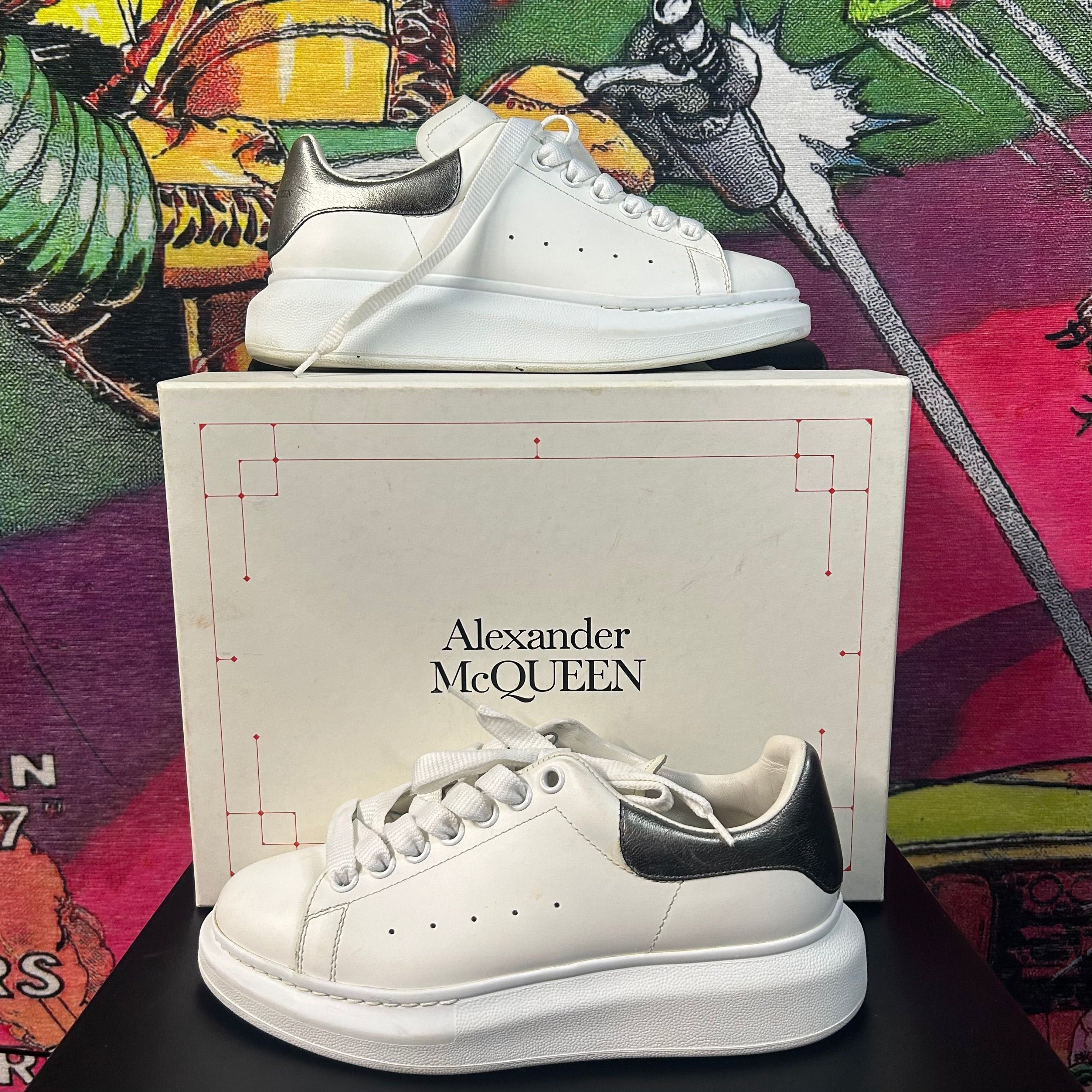 Alexander McQueen Alexander McQueen Oversized Sneakers White Silver Size 39.5 Size US 6.5 / EU 39-40 - 1 Thumbnail