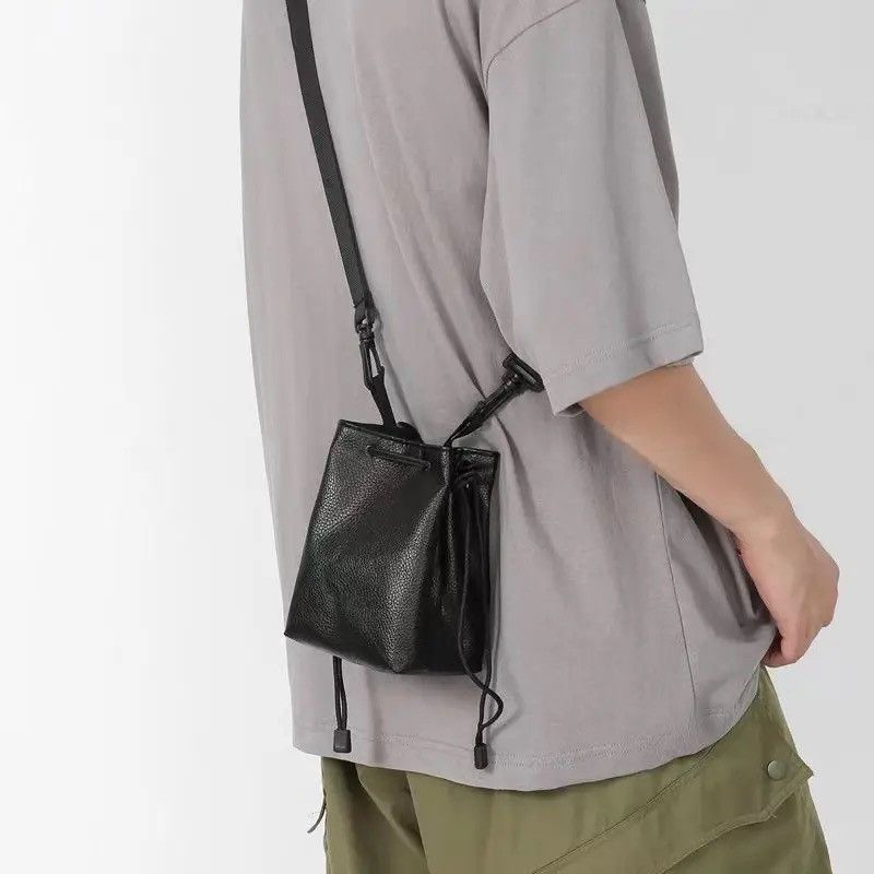 Japanese Brand Fashion y2k pu leather crossbody pouch shoulder bag Size ONE SIZE - 1 Thumbnail