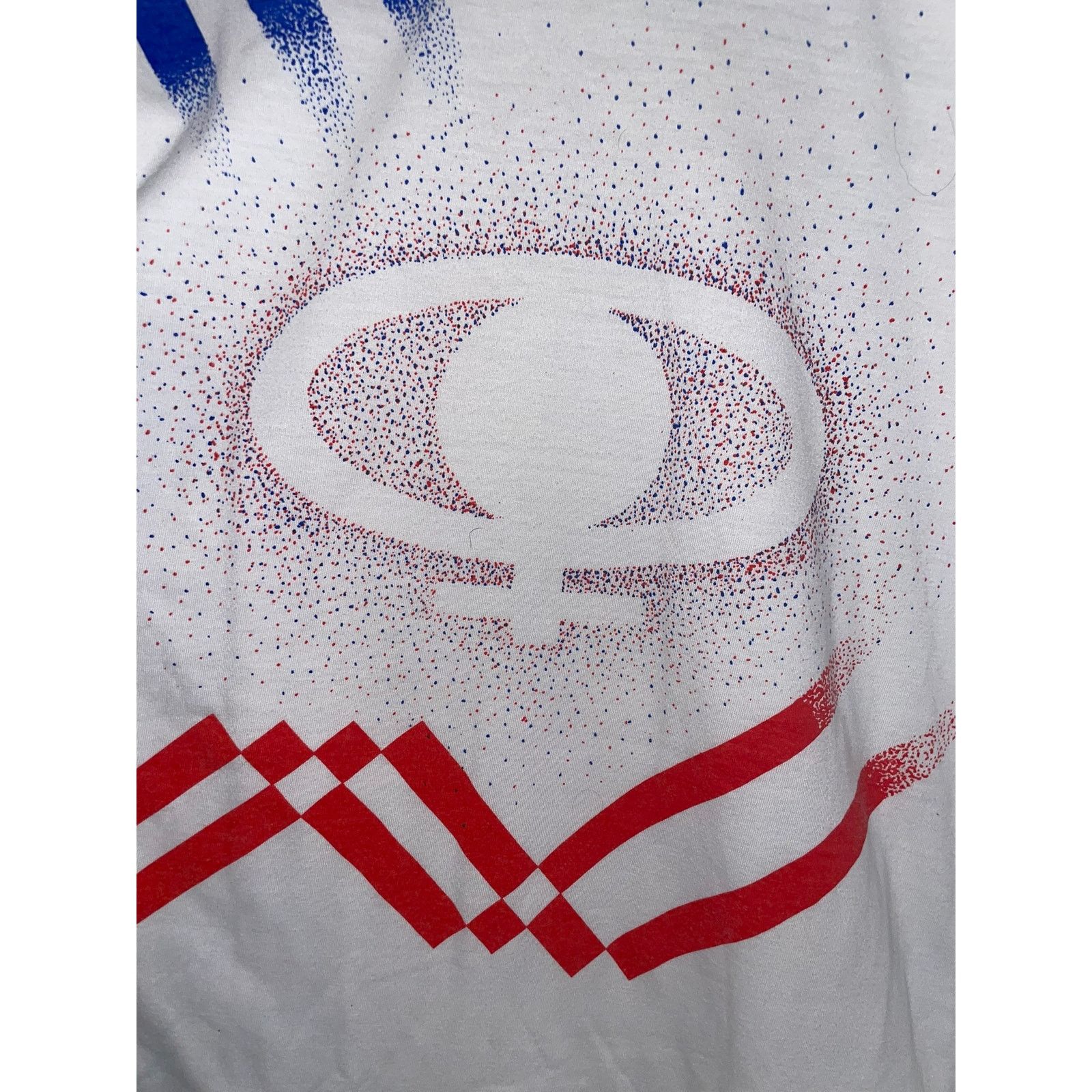 Vintage Vintage Graphic Shirt Bull White Design Blue Red Tee Large L Size US L / EU 52-54 / 3 - 2 Thumbnail