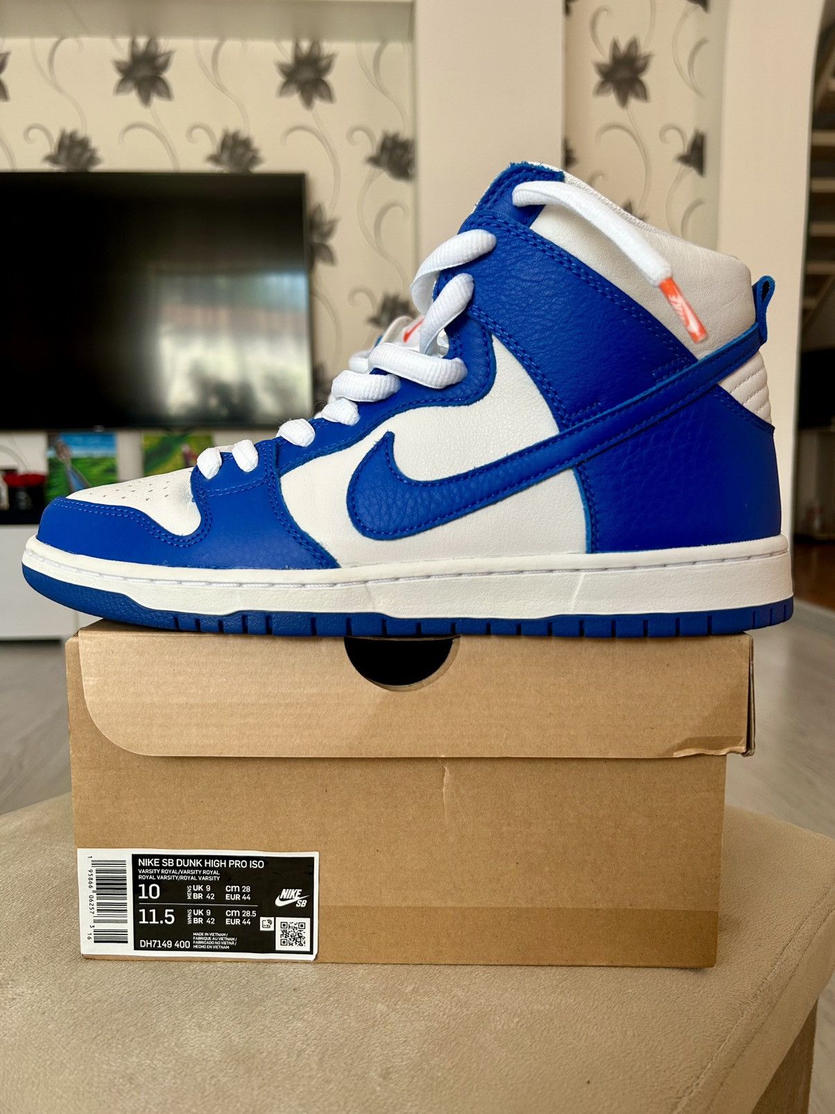 Nike SB Nike SB Retro Size US 11 / EU 44 - 7 Thumbnail