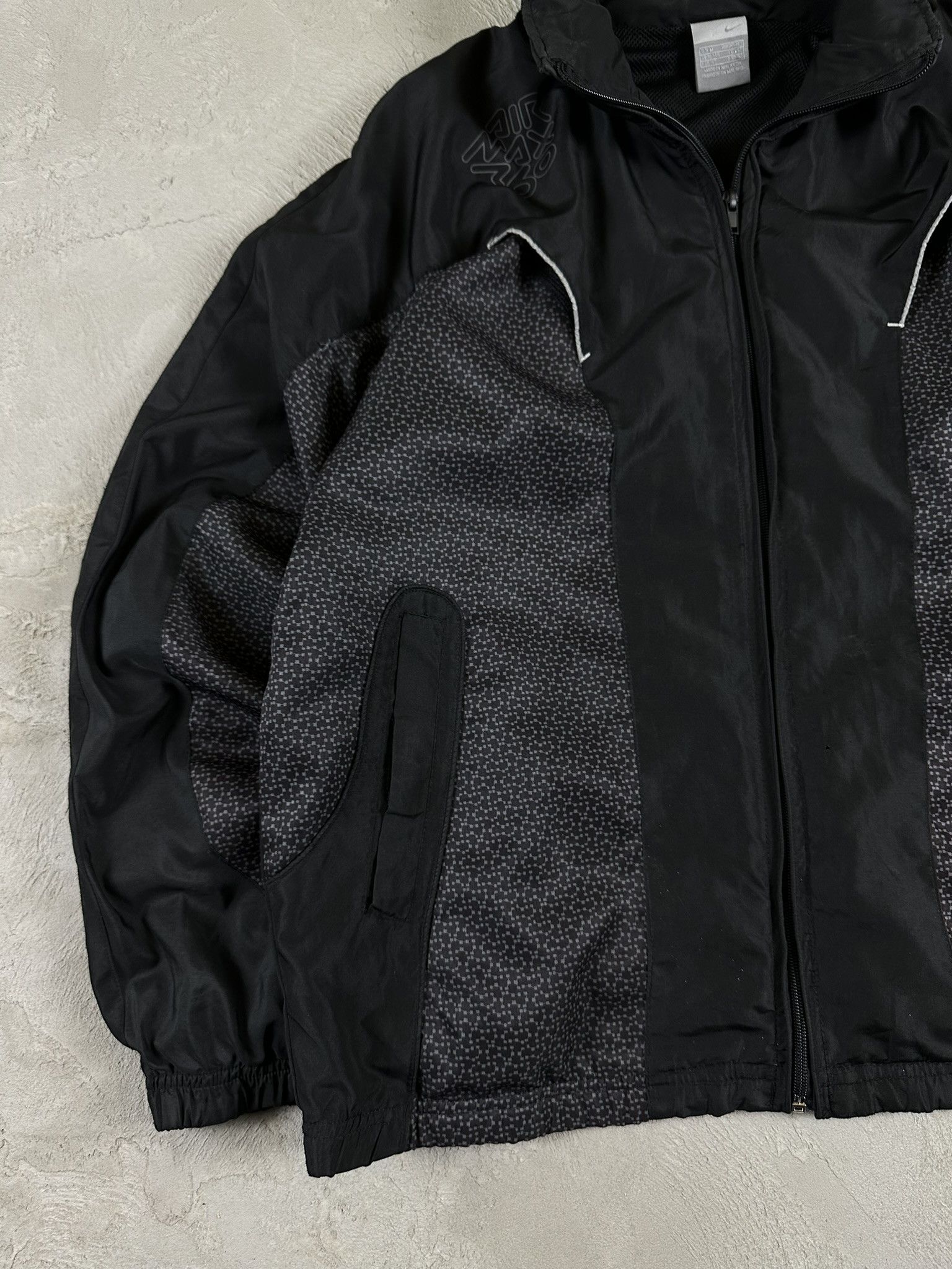 Nike 00s Vintage Nike Air Max Nylon Zip Tracksuit Jacket Size US M / EU 48-50 / 2 - 6 Thumbnail