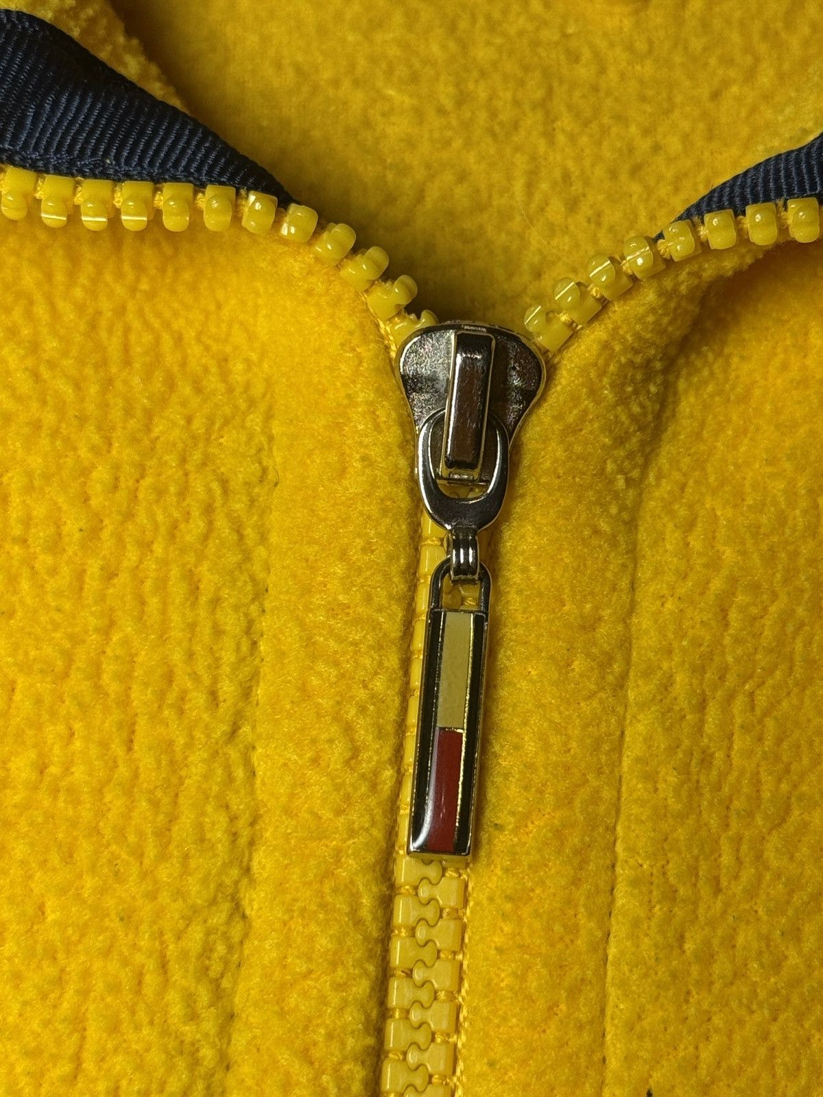 Tommy Hilfiger Vintage 90s Tommy Hilfiger 1/4 Zip Small Yellow Fleece Size US S / EU 44-46 / 1 - 4 Thumbnail