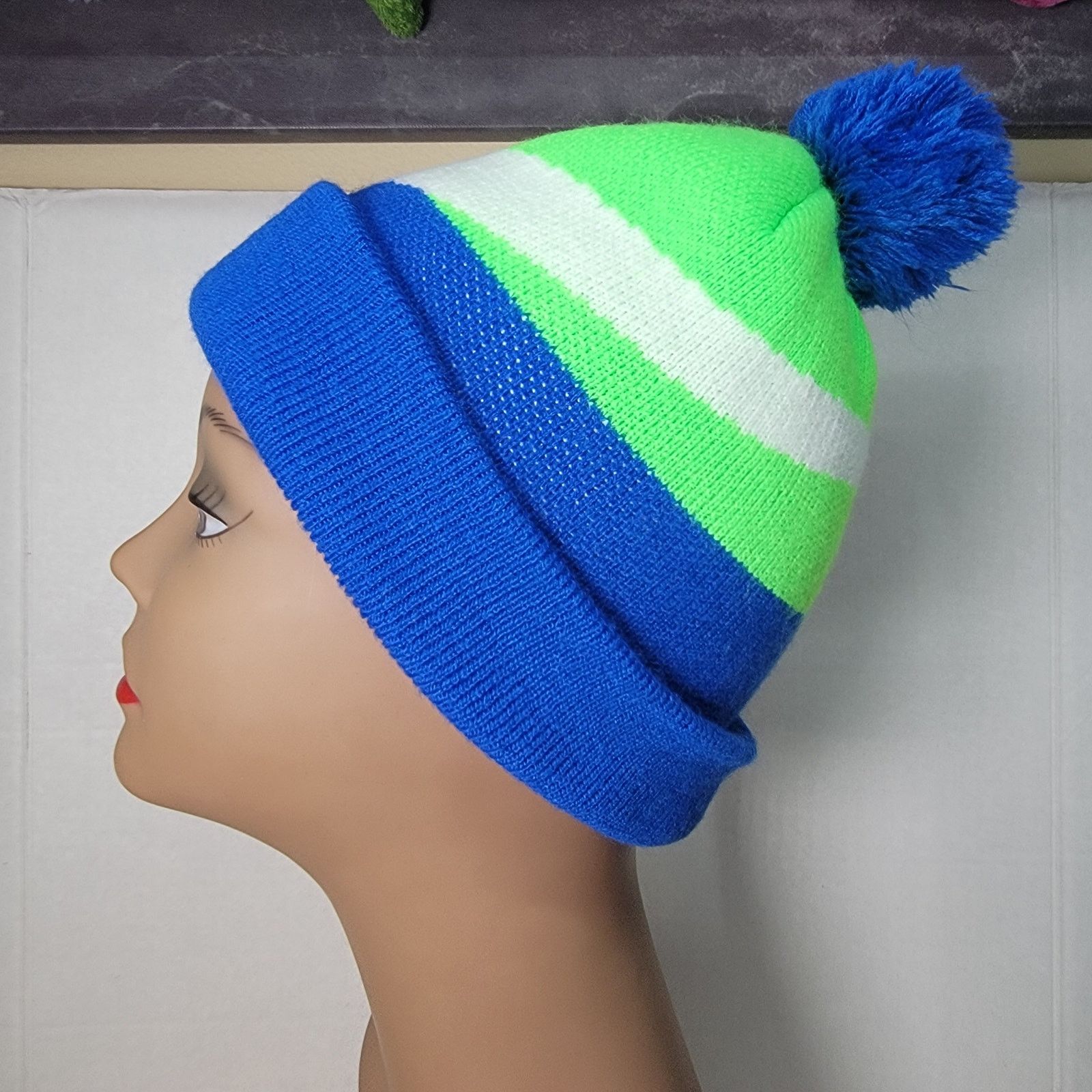 Nike Nike Knit Beanie w/ Single Pom Pom - Size Youth* Size ONE SIZE - 5 Thumbnail