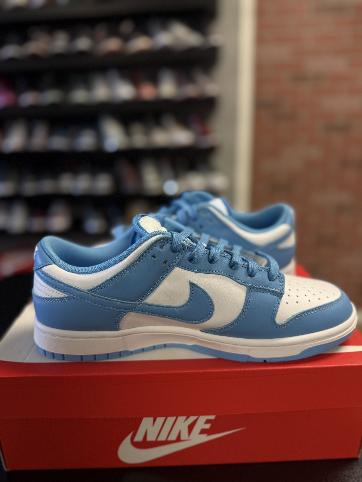Nike Nike Dunk Low 2021 UNC OG Size 9 Tried On W Box Size US 9 / EU 42 - 9 Thumbnail