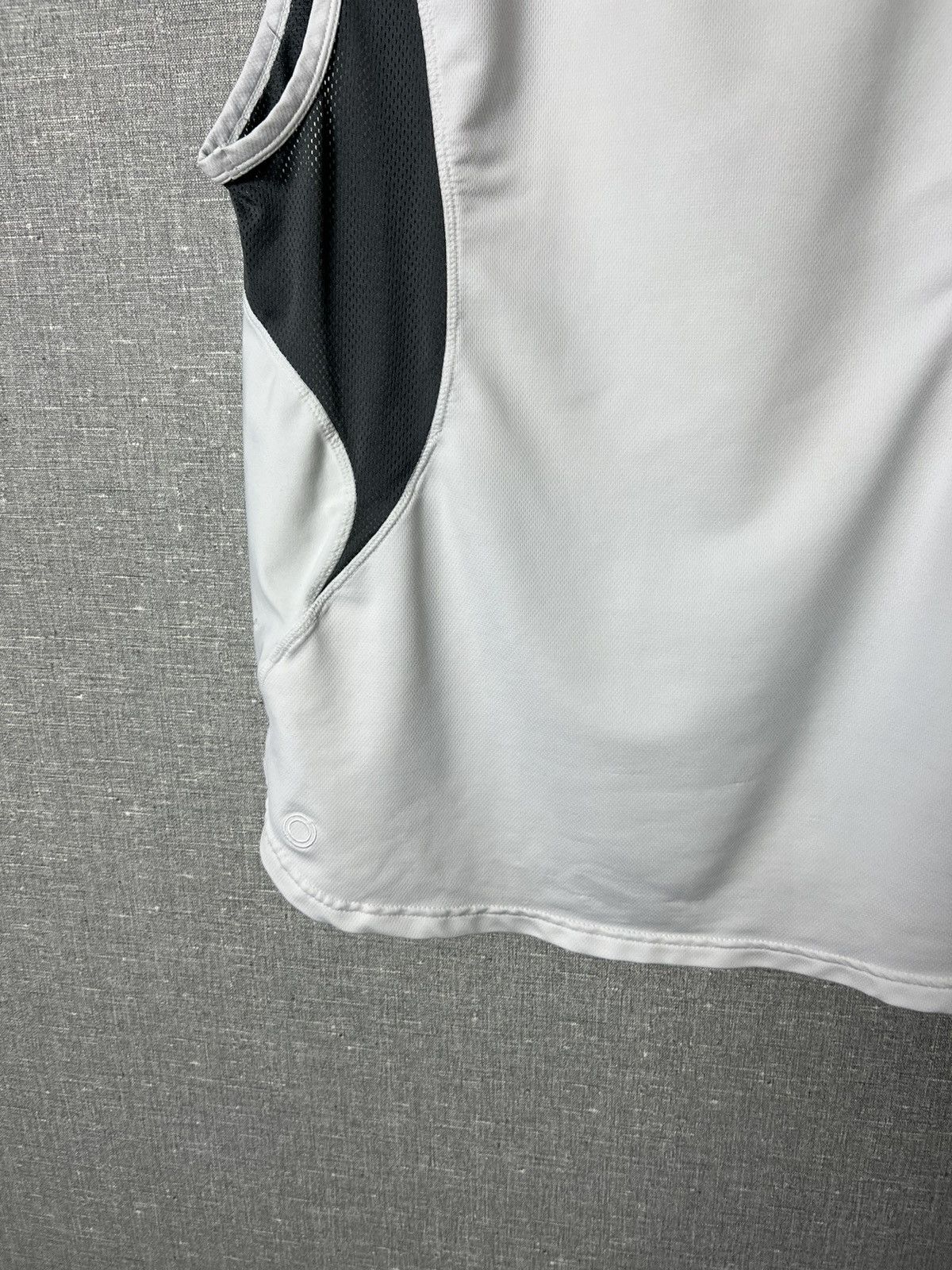 Vintage Nike Center Embroidered Logo Sphere Dry Tank Top