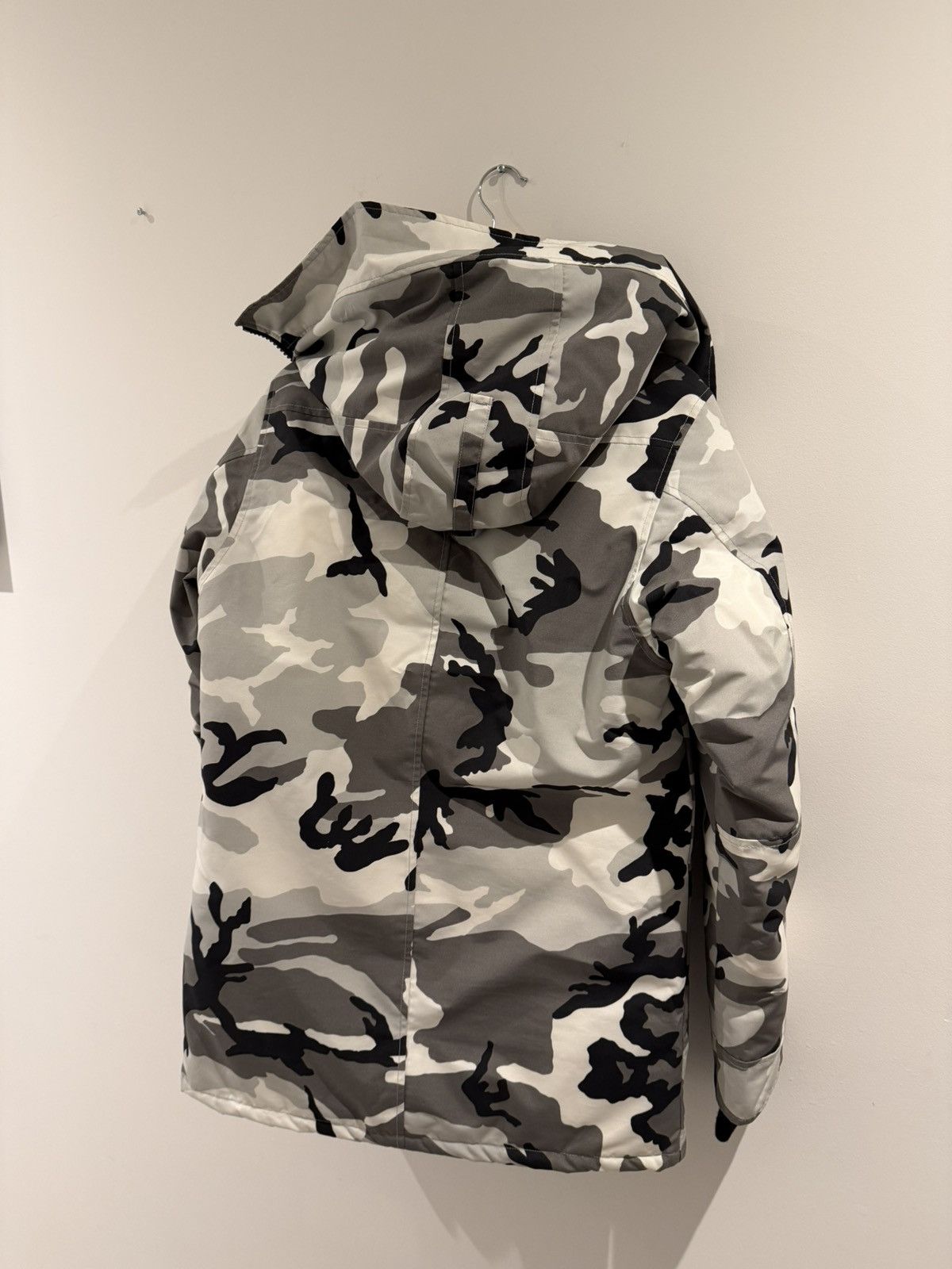 Canada Goose Canada Goose Chateau Parka Black Label Camo Size US S / EU 44-46 / 1 - 8 Thumbnail
