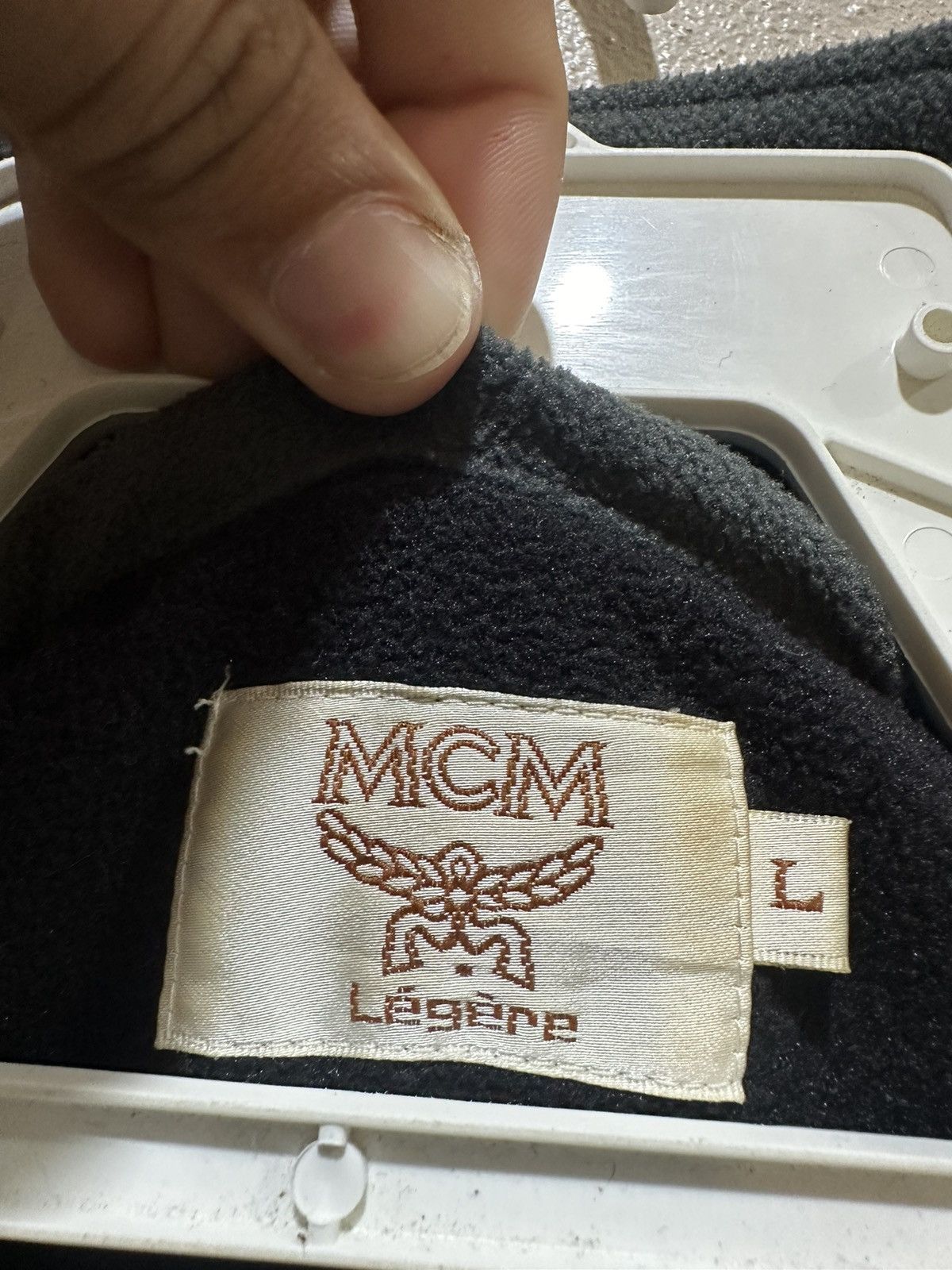 MCM MCM fleece logo back full zipper Size US L / EU 52-54 / 3 - 9 Thumbnail