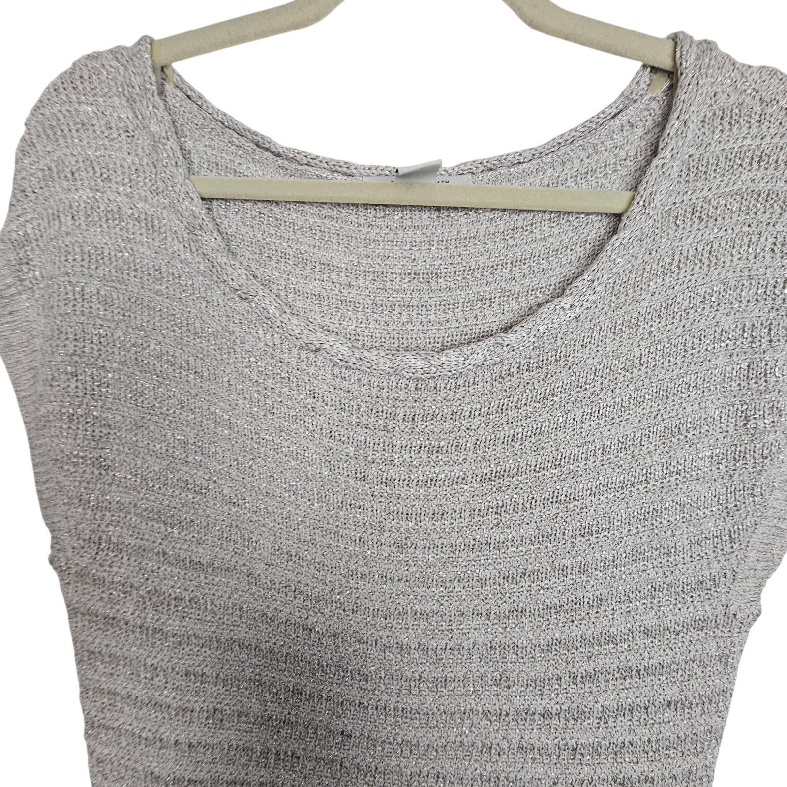White House Black Market White House Black Market Metallic Knit Pullover Sweater XS Size XS / US 0-2 / IT 36-38 - 3 Thumbnail