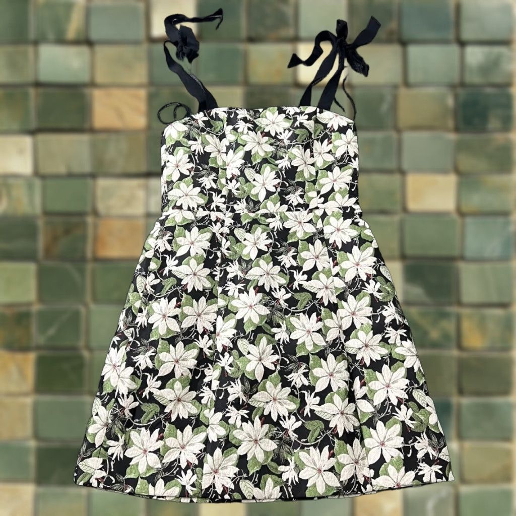 VINTAGE Alice + Olivia MaryAnn Mini Dress Women's Size 4 Moonlight Floral  Sundress Sleeveless Square Neck Multicolor 90s? (Note: Wait)