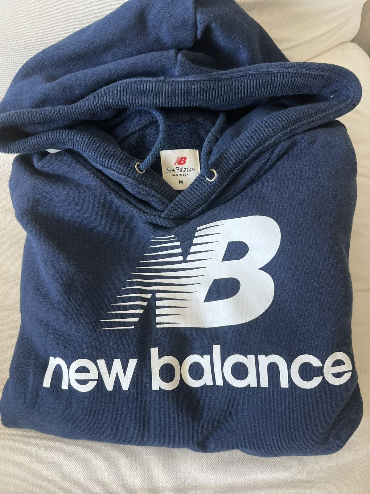 New Balance New Balance Navy Hoodie (Men’s M) Size US M / EU 48-50 / 2 - 4 Thumbnail