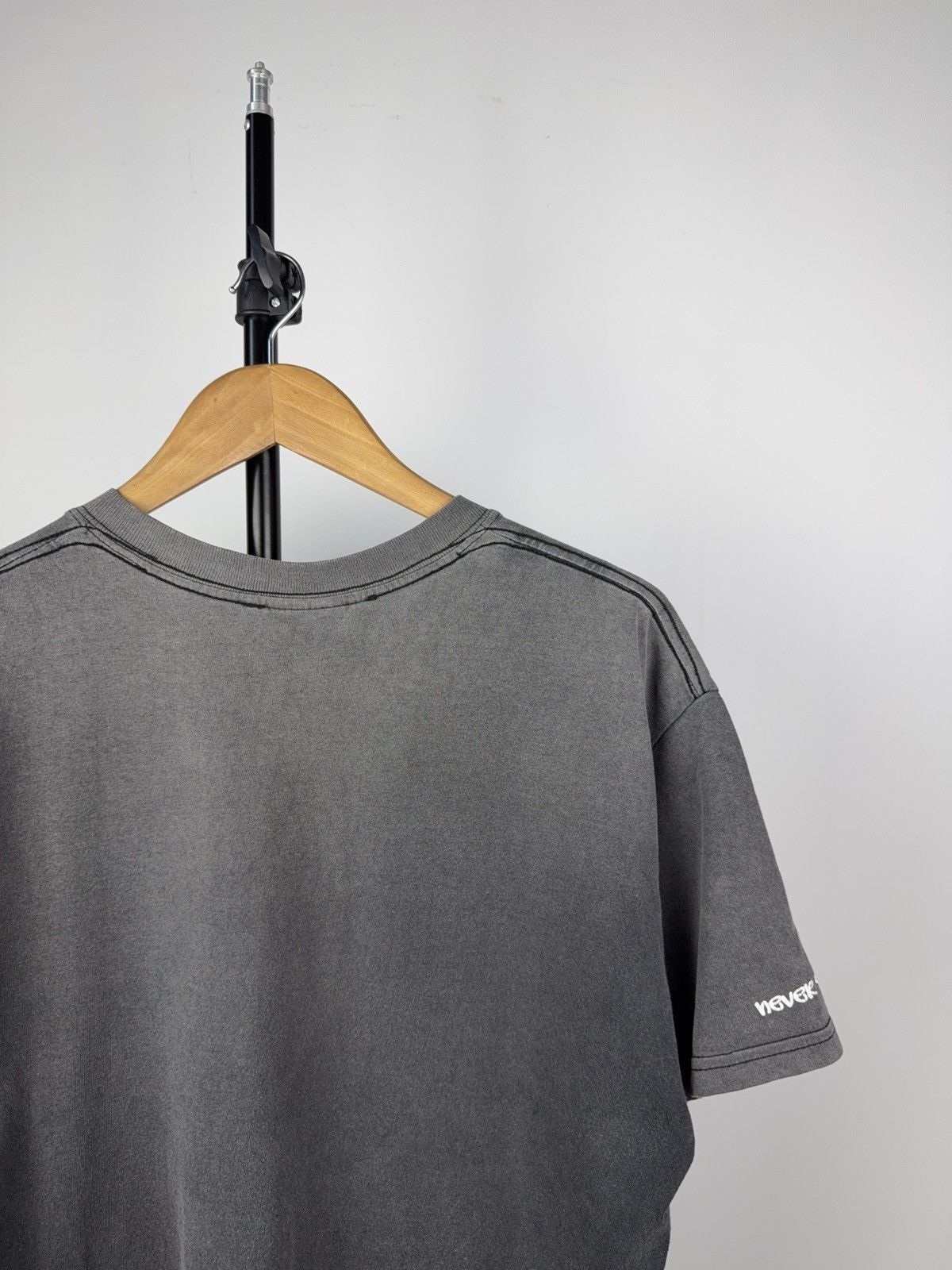 Band Tees × Vintage Vintage 90s Never Summer Snowboarding Faded Tee USA Made L Size US L / EU 52-54 / 3 - 8 Thumbnail
