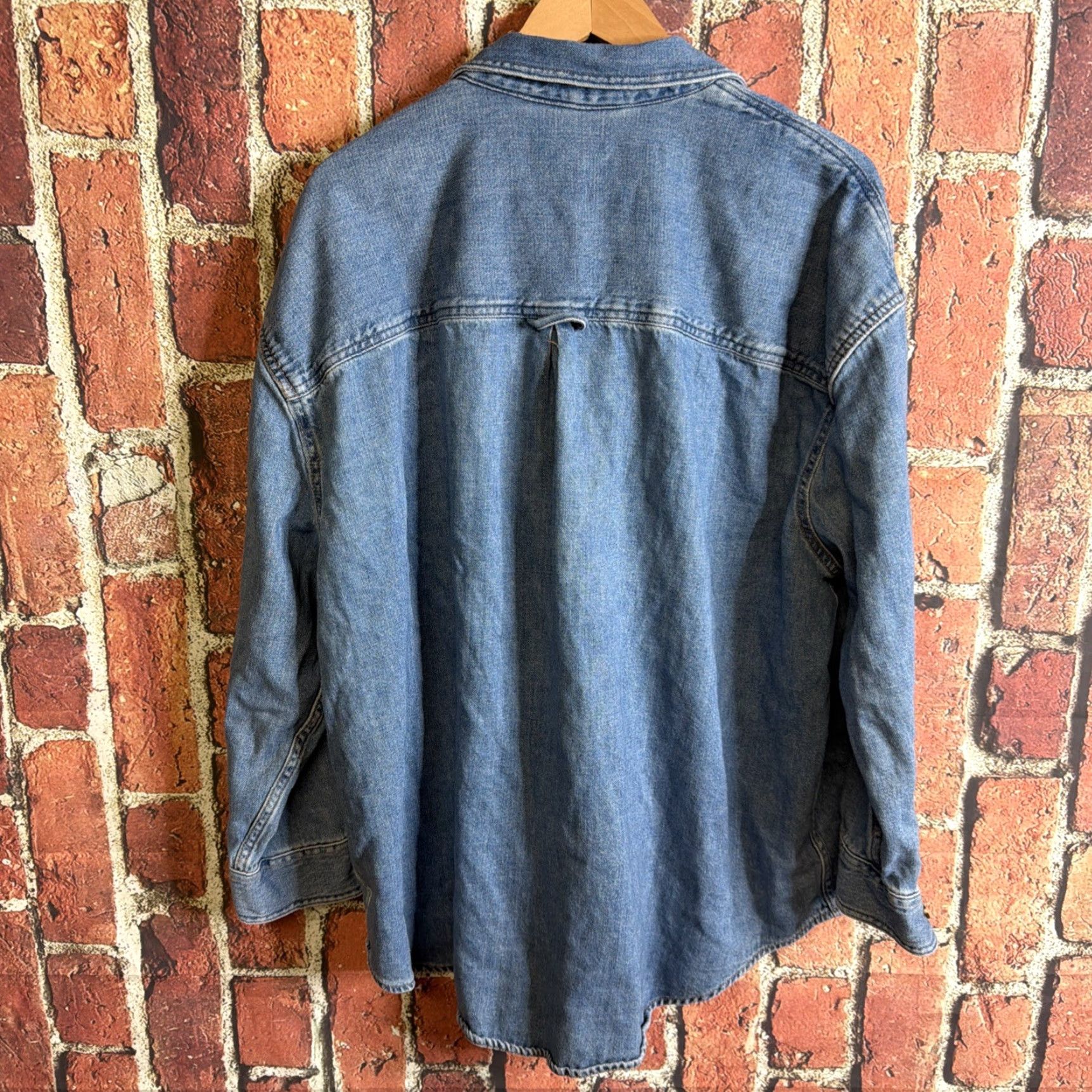 Old Navy Old Navy Button-Down Shirt Womens 2XL Denim Shacket Casual Bohemian Classic Grunge Knit? Size XXL / US 16-18 / IT 52-54 - 3 Thumbnail