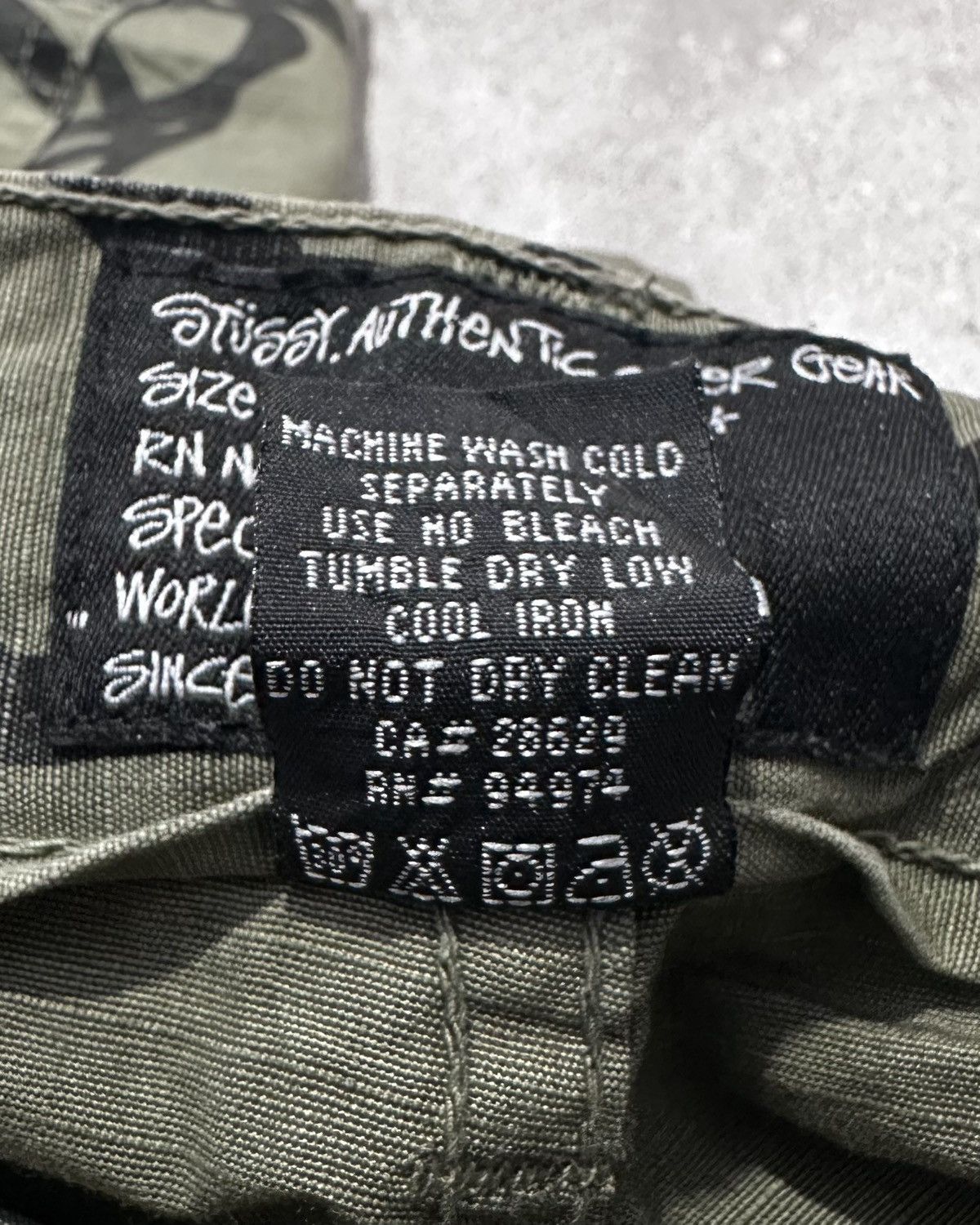 Stussy Vintage Stussy X Futura Laboratory Cargo Pants Size US 33 - 9 Thumbnail