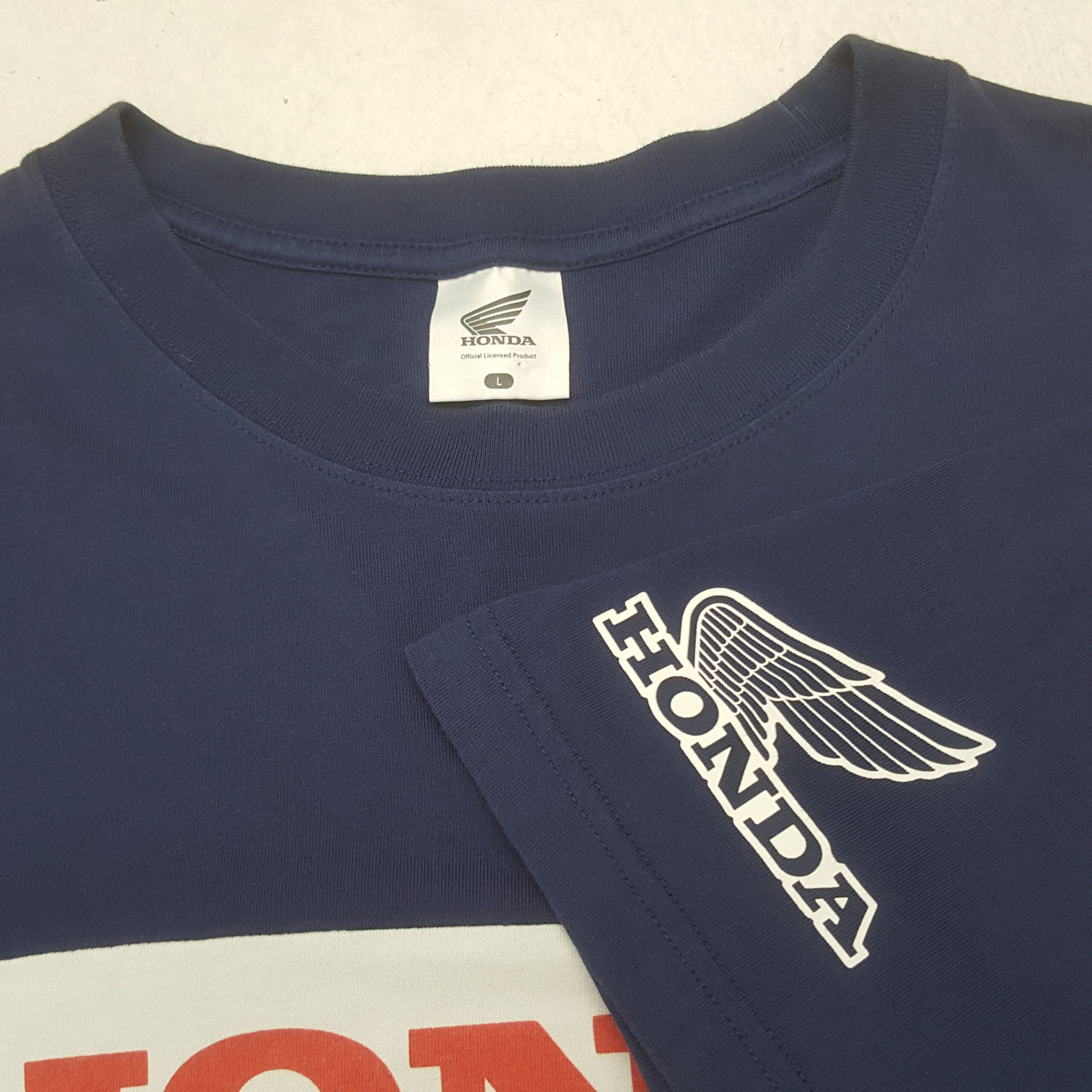Honda Vintage Honda Japanese Racing Team Tshirt C301N43 Size US L / EU 52-54 / 3 - 5 Thumbnail