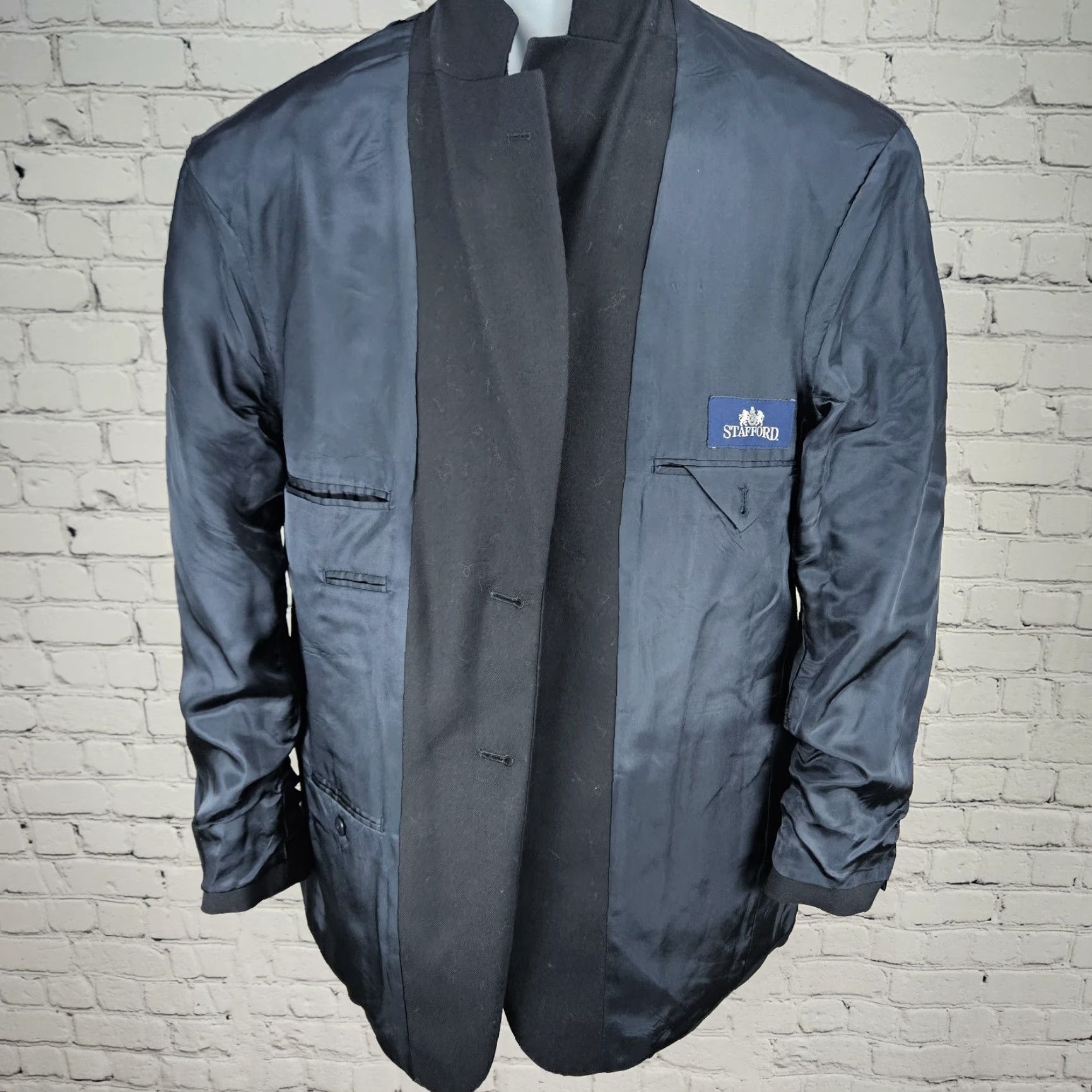 Stafford Stafford Navy Wool Blend 2 Button Single Vented Notch Blazer Sport Coat 38S Size 38R - 6 Thumbnail