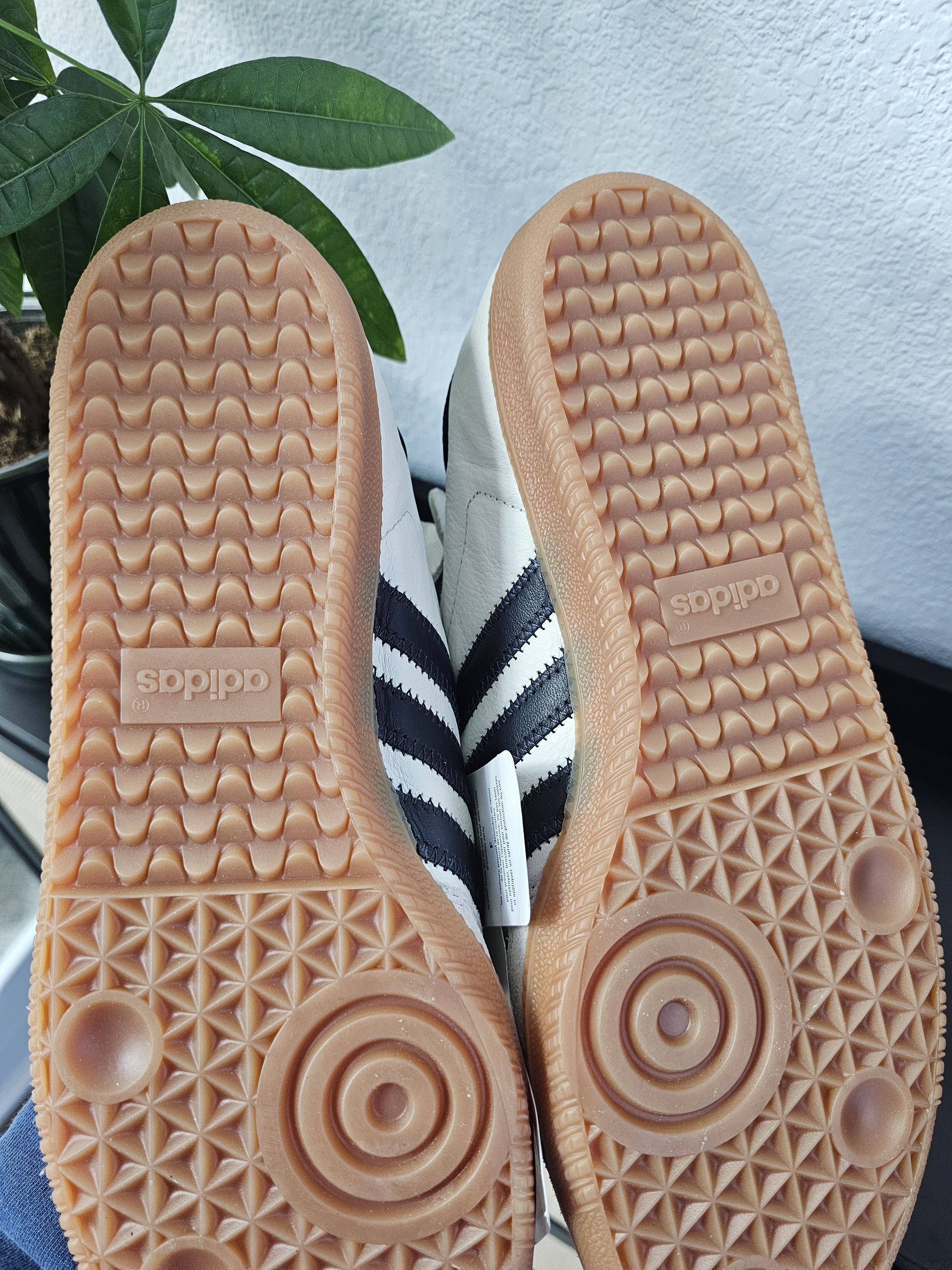 Adidas × Pharrell Adidas x Human Race Samba Cloud Size US 12 / EU 45 - 5 Thumbnail
