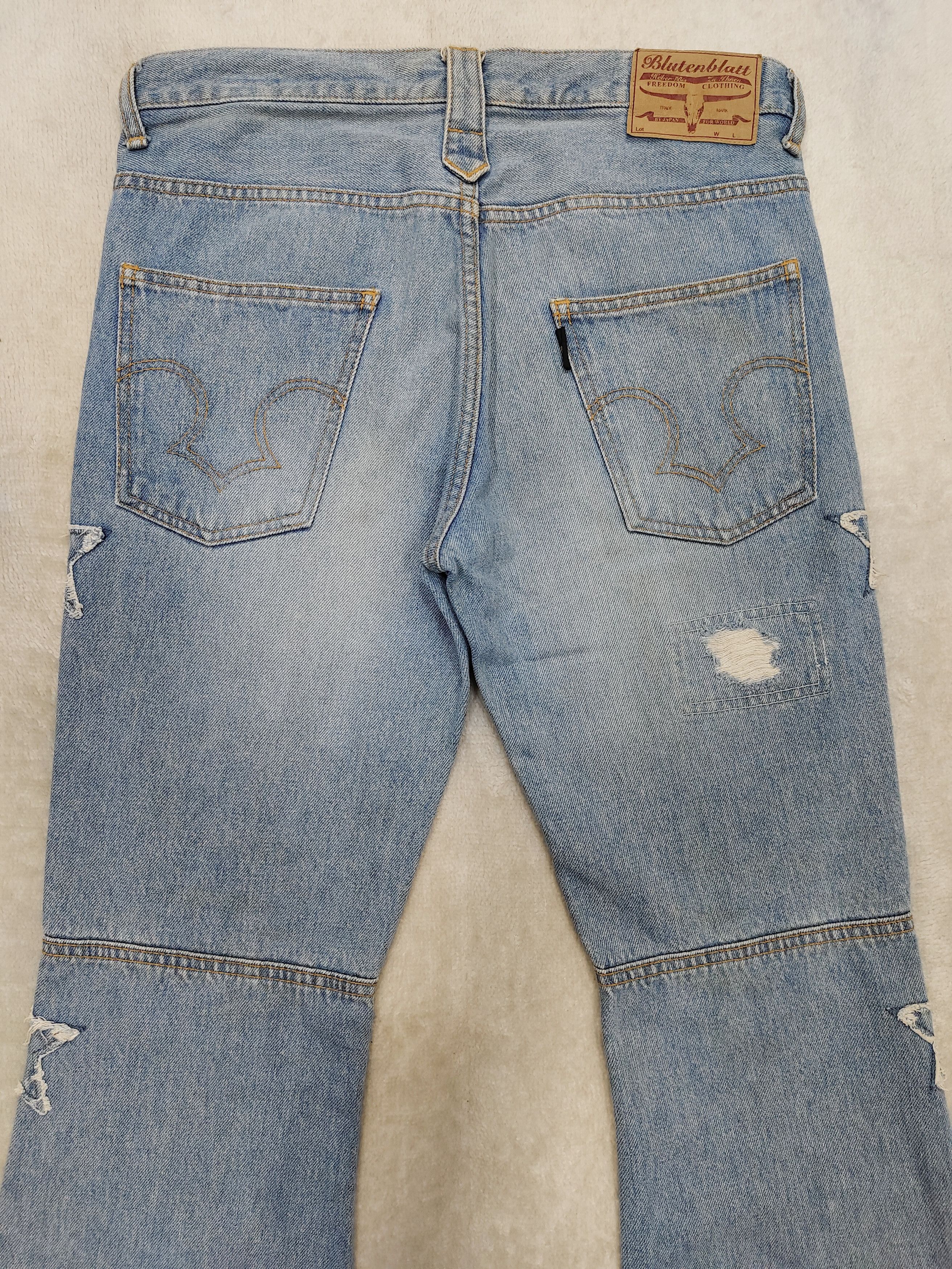 Japanese Brand 00s Blutenblatt🇯🇵 Pacthwork Star Stitch Flare Jeans Size US 31 - 5 Thumbnail
