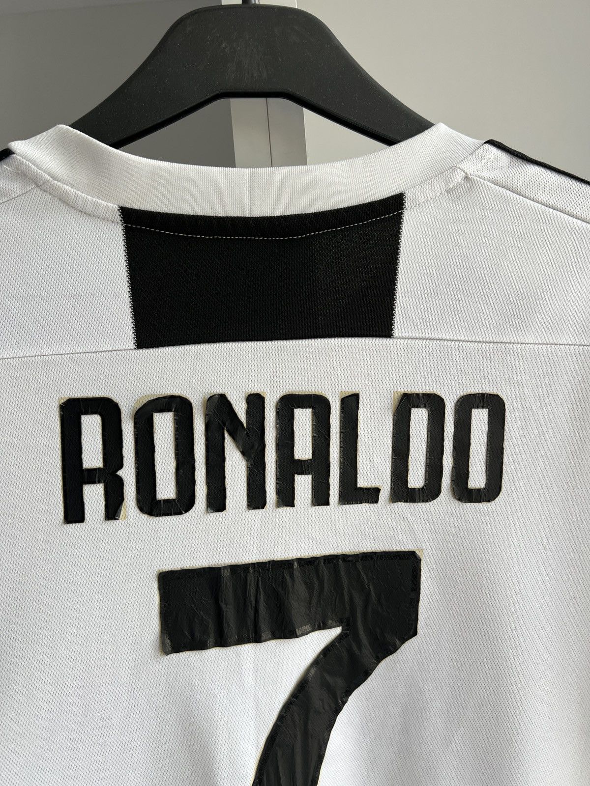 Adidas × Vintage Adidas Juventus Ronaldo 7 2018-19 Home Kit Soccer Jersey Size US XL / EU 56 / 4 - 21 Thumbnail