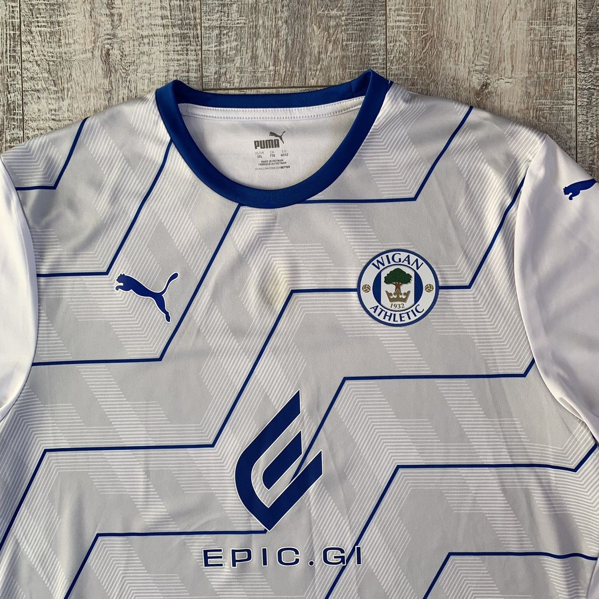 Puma Puma Wigan Athletic soccer jersey T shirt Size US XXL / EU 58 / 5 - 2 Thumbnail