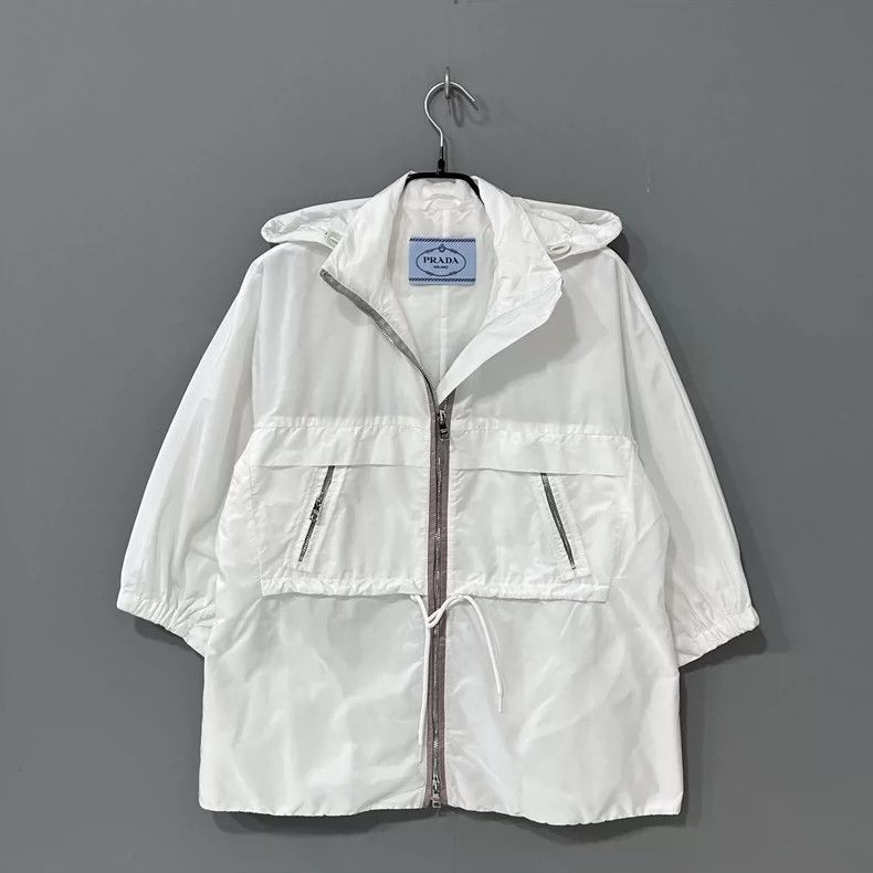 Prada Prada Size 36 White recycled nylon windbreaker 2502-Nexta Size US XS / EU 42 / 0 - 1 Thumbnail