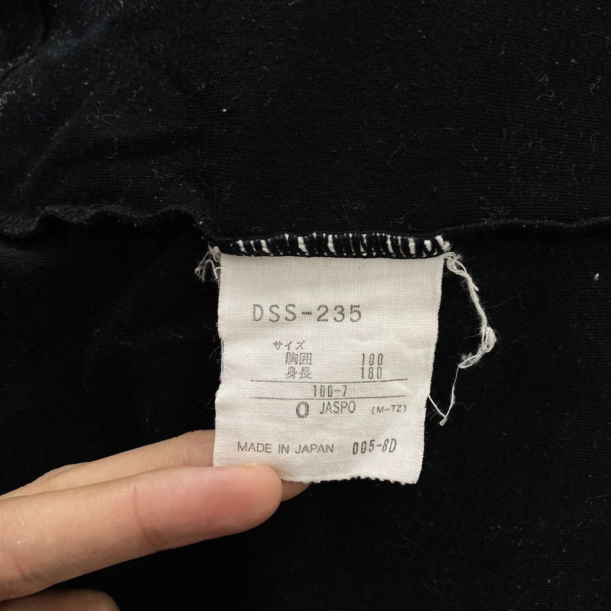 Descente DESCENTE MARINS 8 Embroidered Design Collar Long Sleeveshirt Size US M / EU 48-50 / 2 - 4 Thumbnail