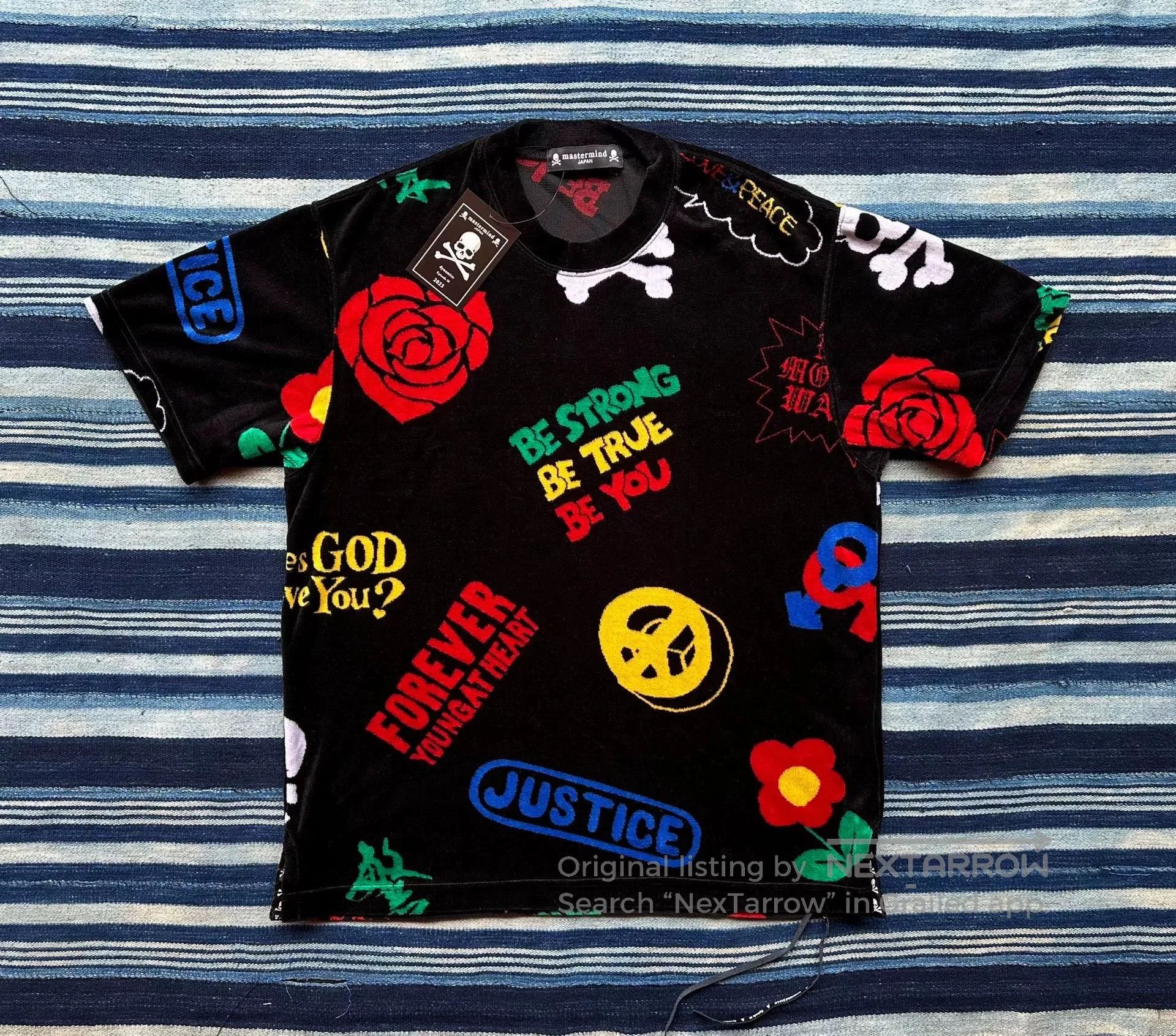Mastermind Japan mastermind japan velvet skull graphic tee. Size US S / EU 44-46 / 1 - 1 Thumbnail
