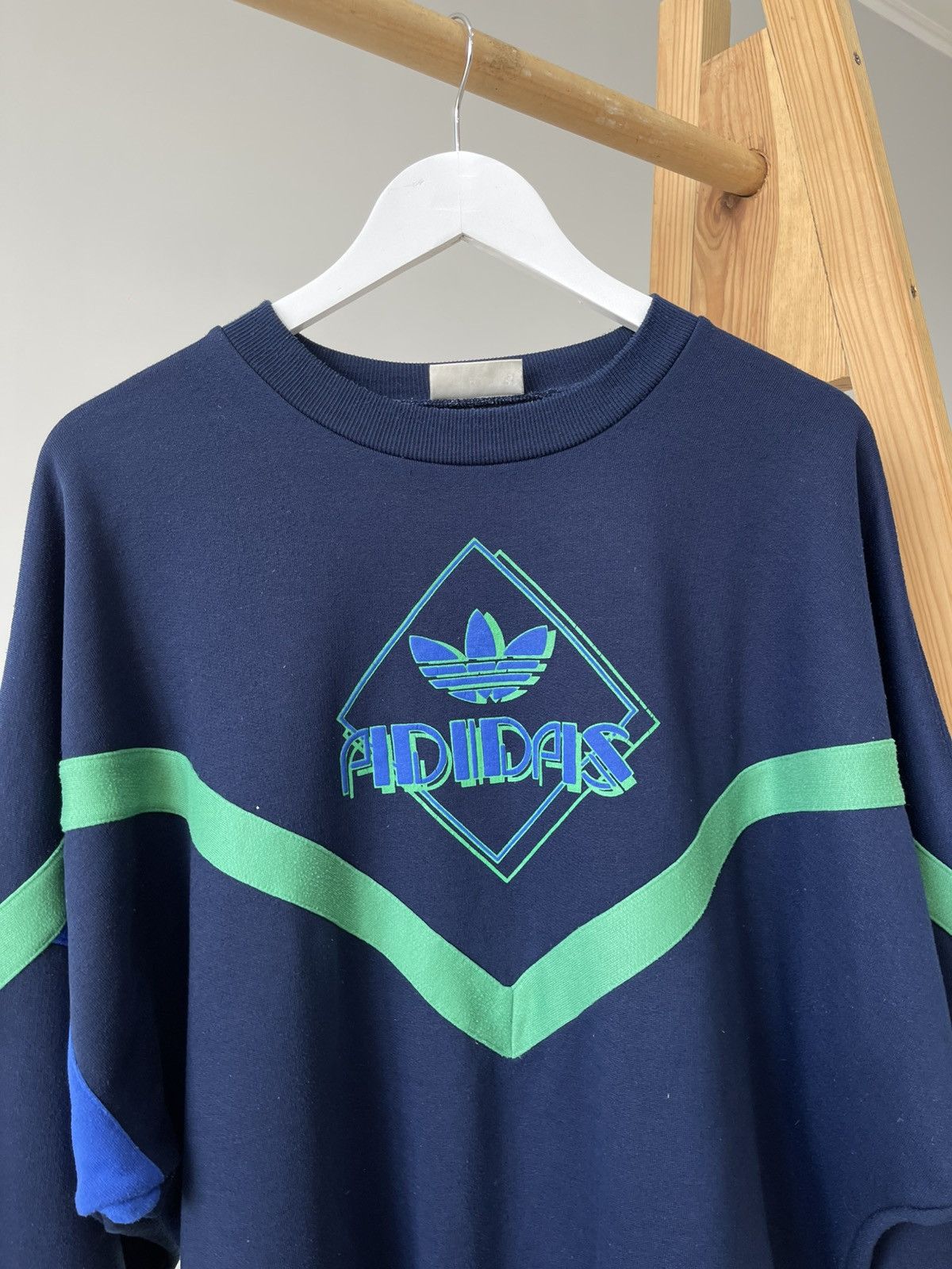 Adidas Vintage Rare Adidas Oversized Crewneck Big Logo Sweatshirt Size US XL / EU 56 / 4 - 2 Thumbnail