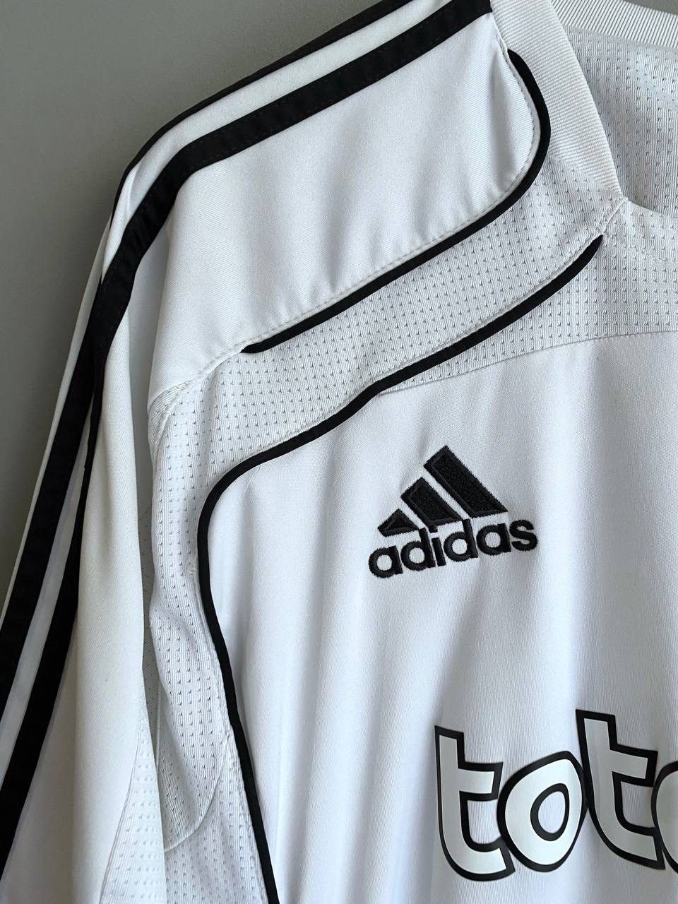 Adidas Adidas Hull City A.F.C. 2010/2011 Home Soccer Jersey, Size L Size US L / EU 52-54 / 3 - 5 Thumbnail