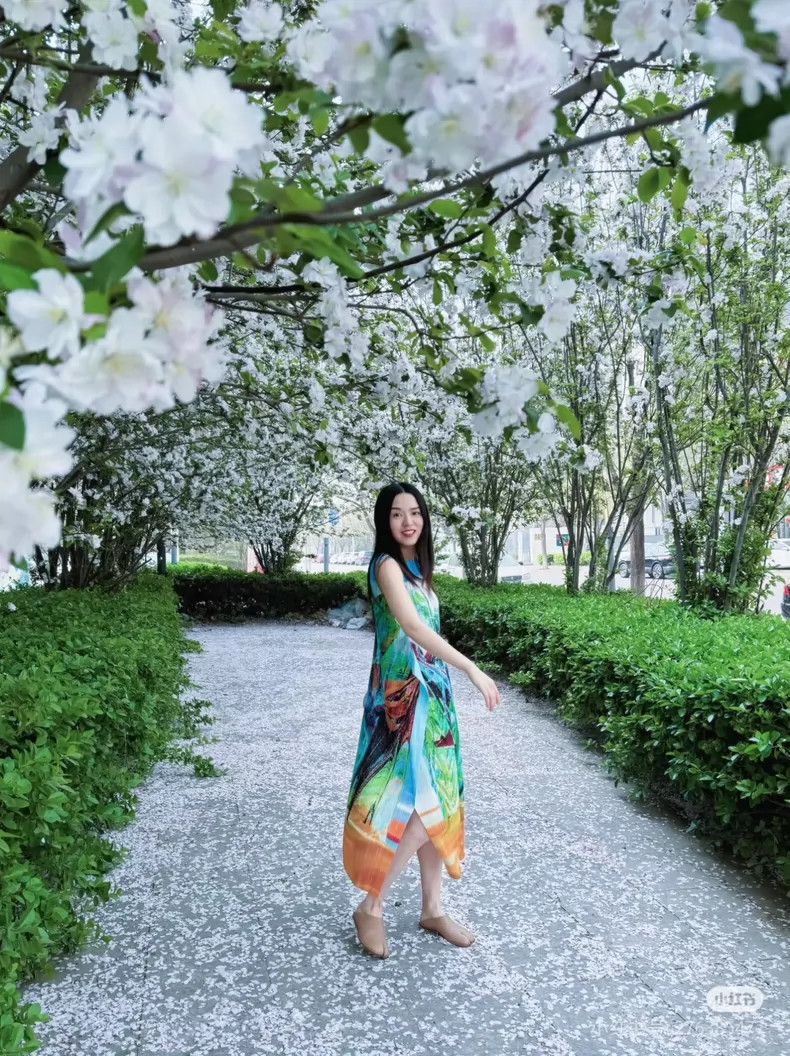 Issey Miyake Issey Miyake size:3 Blue and green southern ice flower dre Size S / US 4 / IT 40 - 6 Thumbnail