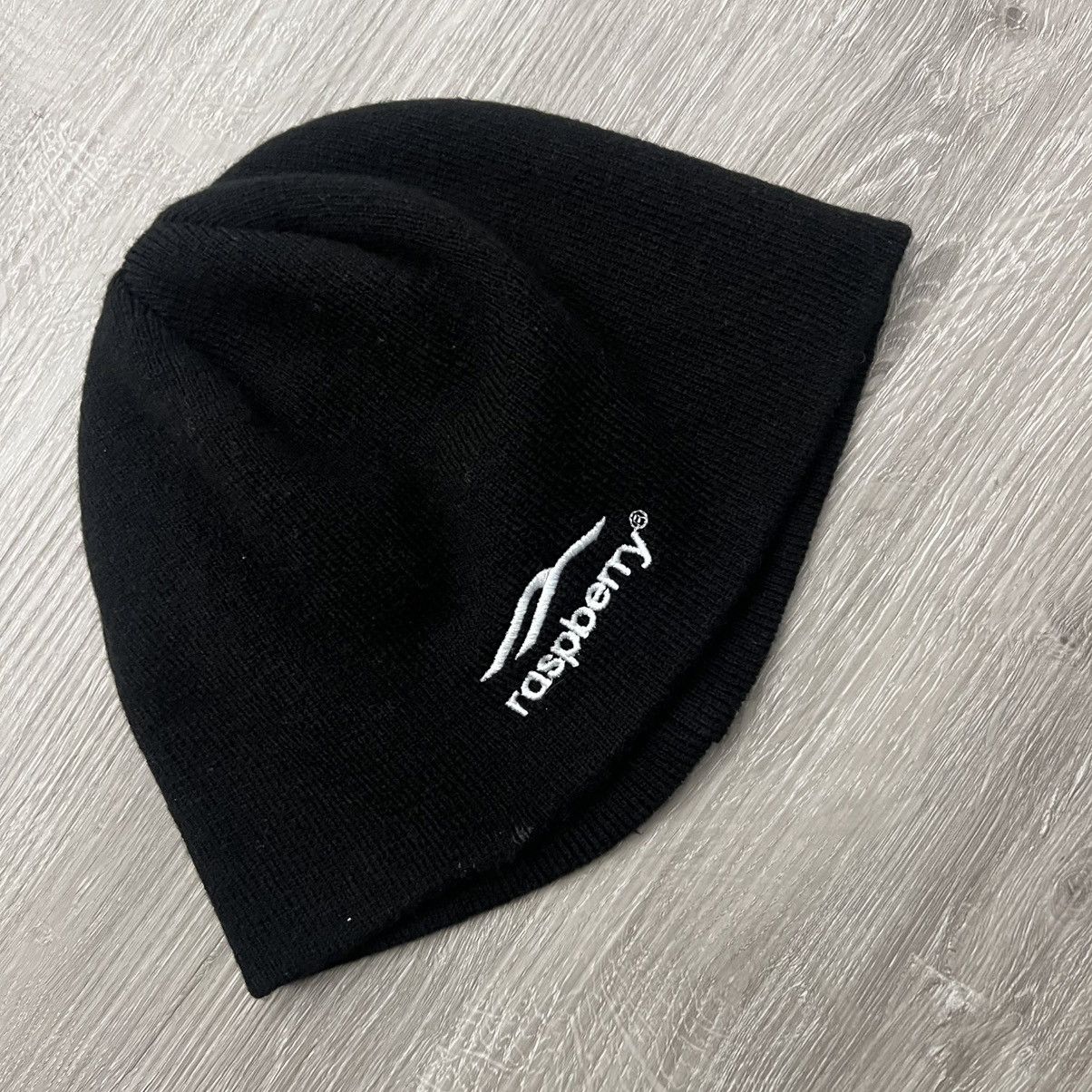 The GV Gallery GV Gallery Raspberry Hills Raspberry Beanie Size ONE SIZE - 1 Thumbnail