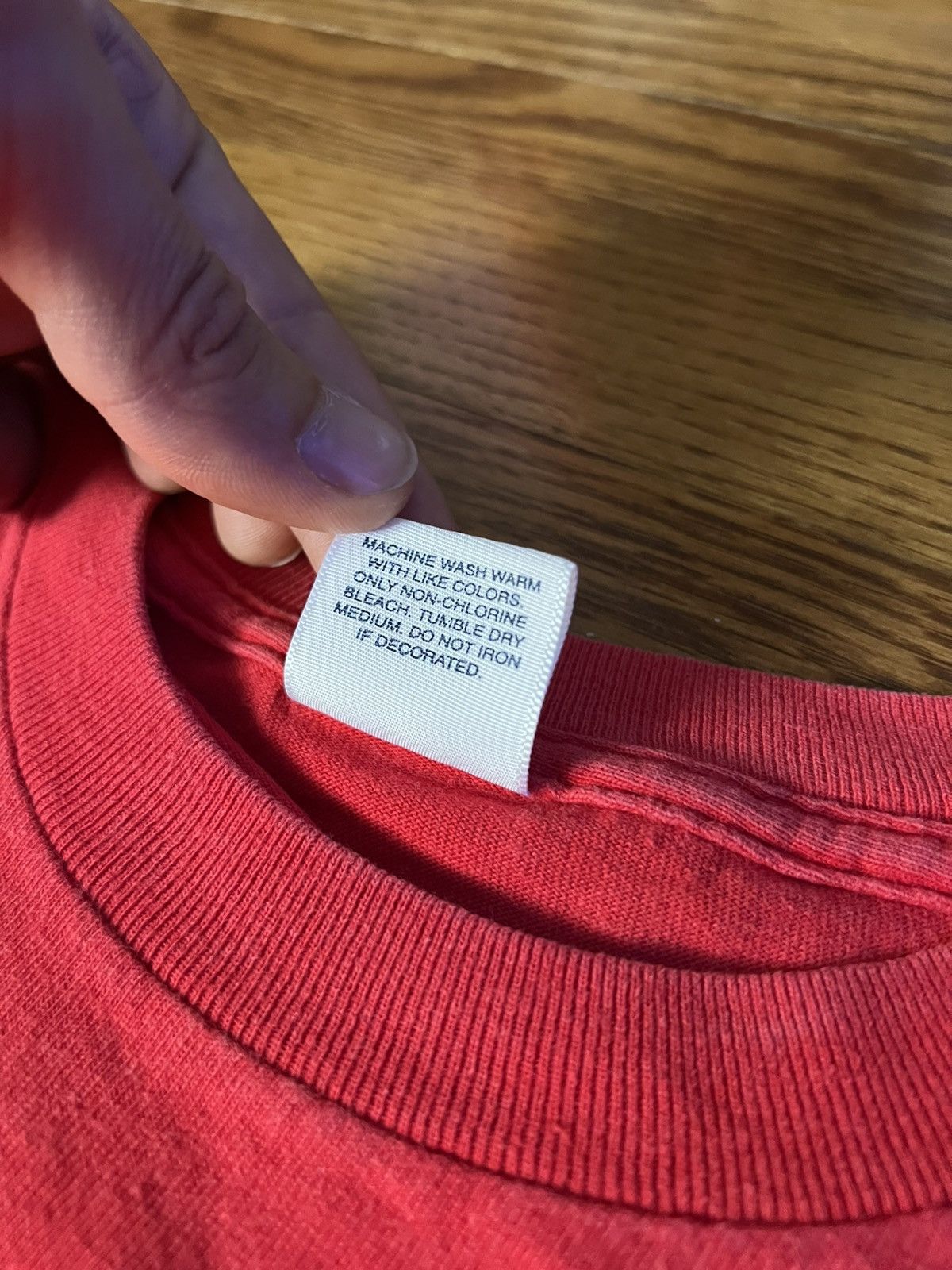 Supreme Vintage 2001 Supreme OG Bandana Box Logo T Shirt size M Size US M / EU 48-50 / 2 - 4 Thumbnail