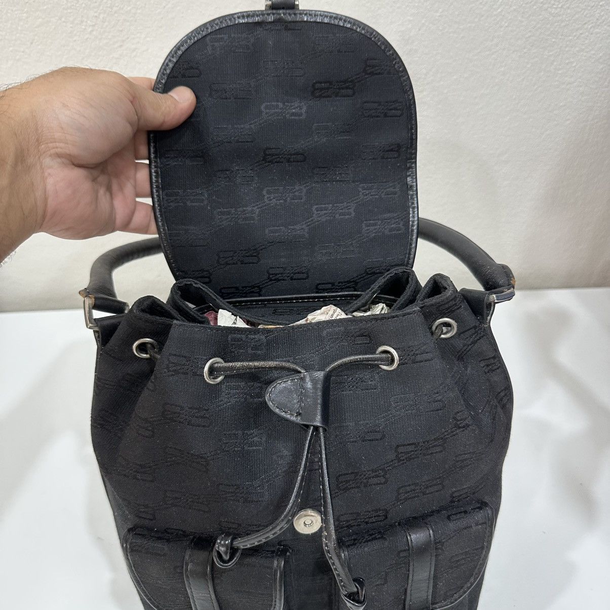 Balenciaga ‼️LD‼️ BALENCIAGA PARIS BB MONOGRAM DRAWSTRING SHOULDER BAG Size ONE SIZE - 12 Thumbnail