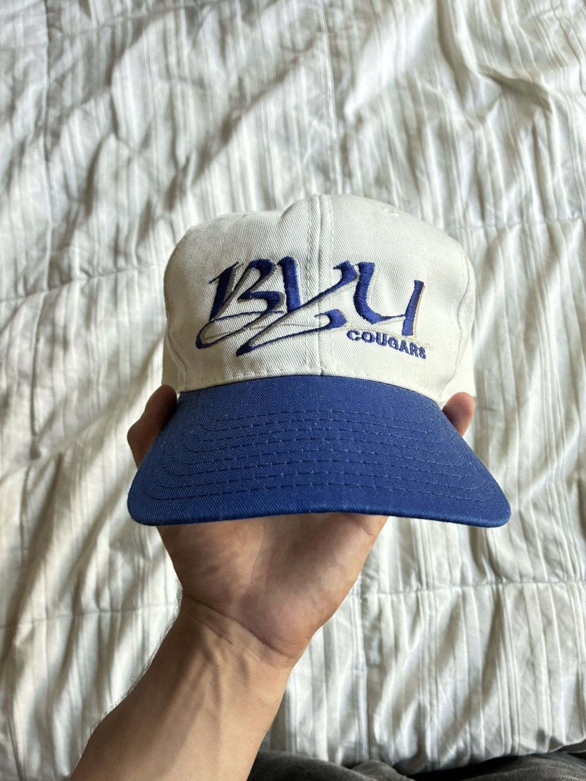 Vintage 80s Byu 6 panel hat