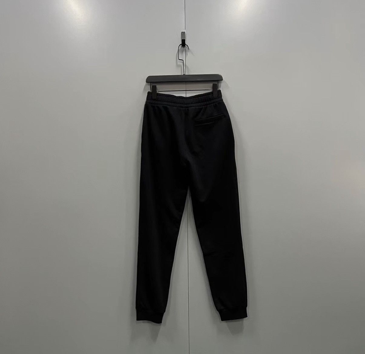 Burberry Burberry Black Mini Logo Sweatpants J41 Size 24" / US 00 / IT 34 - 2 Thumbnail