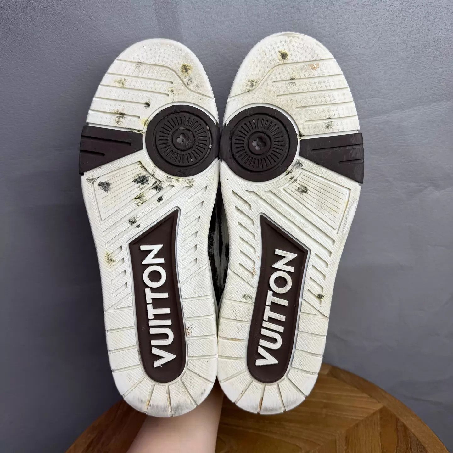 Louis Vuitton LV Trainer White Chocolate Horsehair UK7/41 95 New Size US 8 / EU 41 - 6 Thumbnail