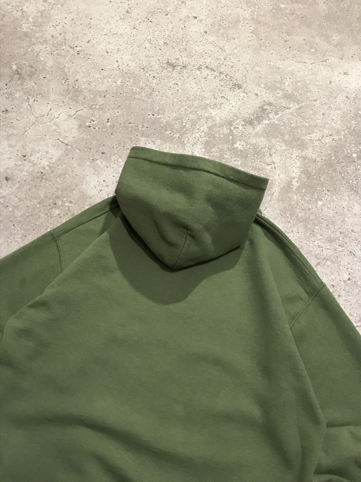 Vintage Vintage Y2K Boxy Hoodie Gildan Olive M Size US M / EU 48-50 / 2 - 6 Thumbnail