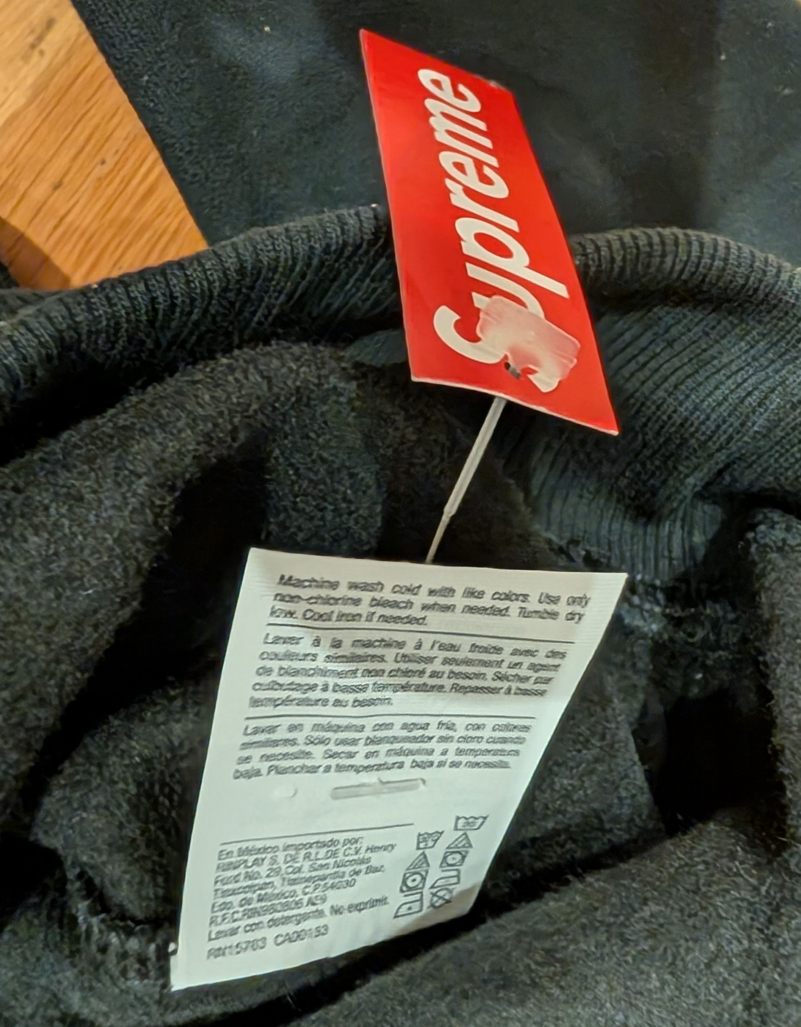 Supreme Champion Stay In School Crewneck Size US M / EU 48-50 / 2 - 4 Thumbnail