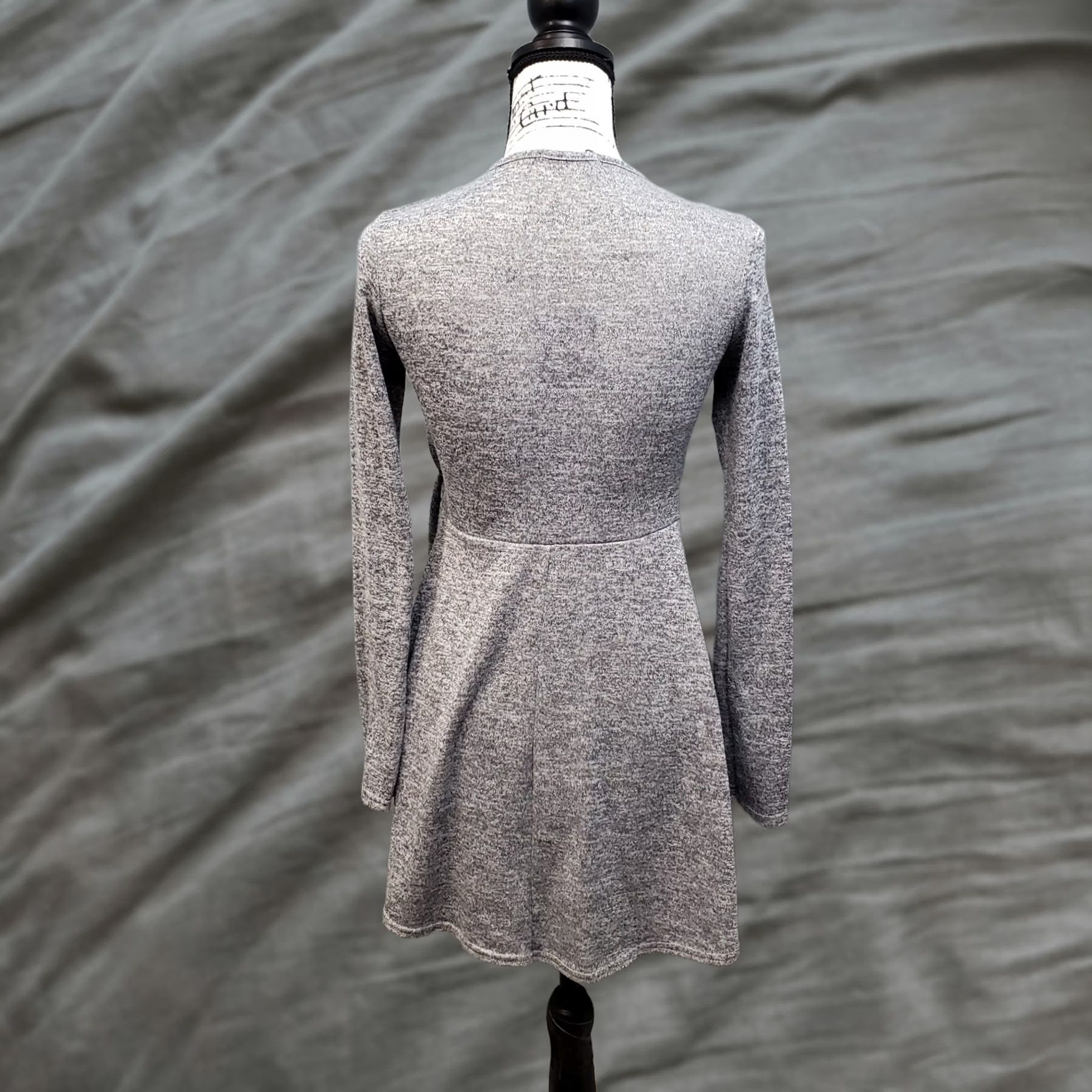 Boohoo Wrap Dress Womens Size 6 Gray Knit Stretch Surplice Neck Drawstring Waist Dress