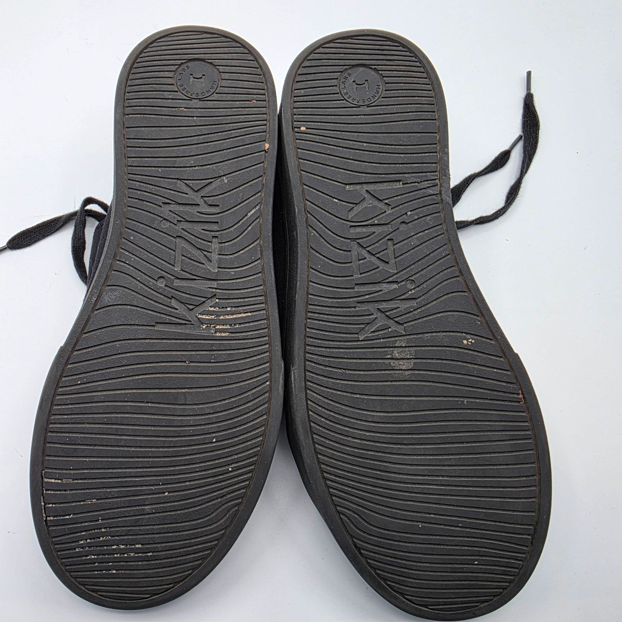 Other Kizik Irvine Blackout Mens Size 9.5 Wide Triple Black Sneake Size US 9.5 / EU 42-43 - 8 Thumbnail