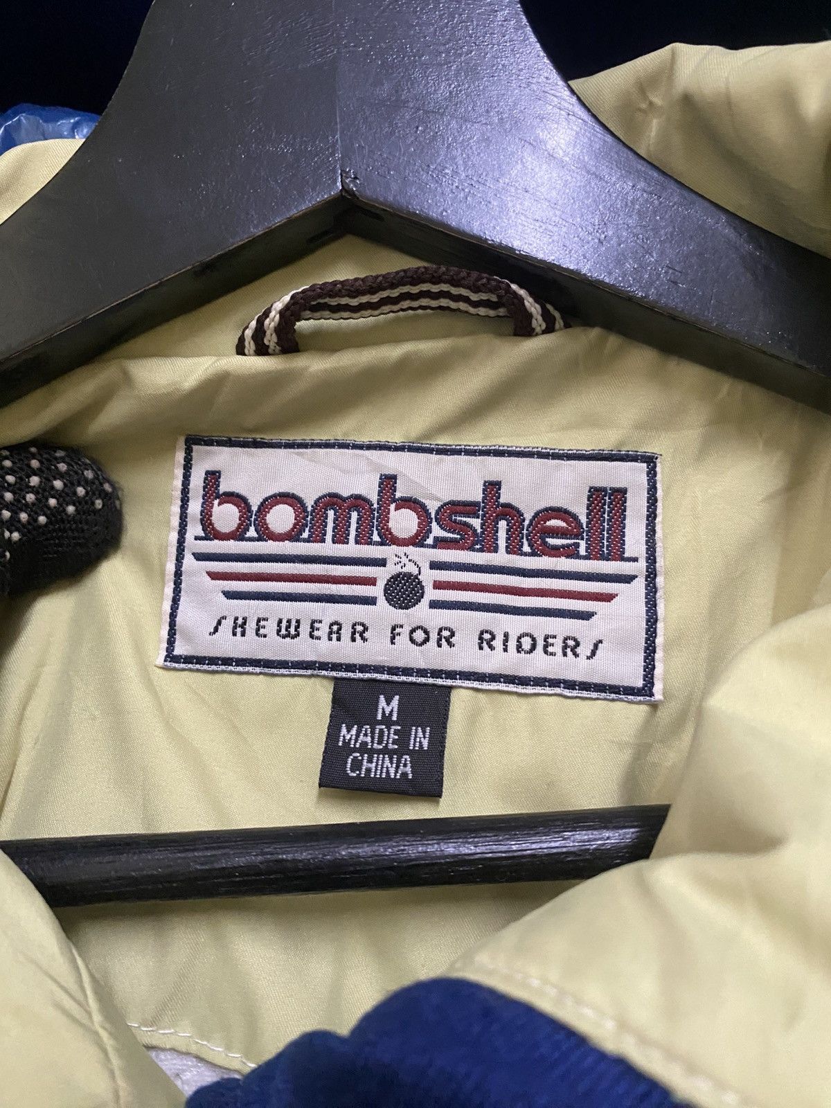Japanese Brand Vintage Bombshell Shewear for Riders Beige Navy Windbreaker Size US M / EU 48-50 / 2 - 9 Thumbnail