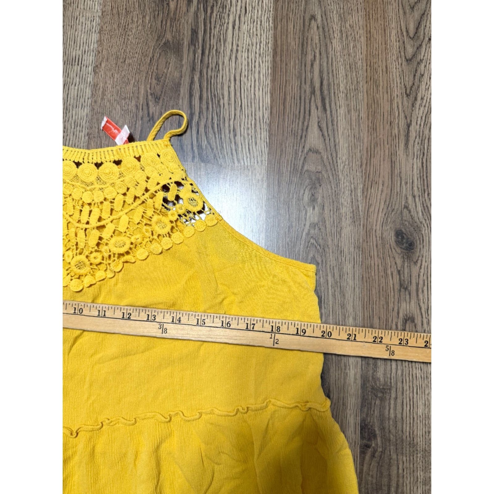 Vintage Hailey & Co. Tank Top Women's Size Large Yellow Crochet Ruffles Tank Women Casual Sleeveless Pullover Vest Size L / US 10 / IT 46 - 5 Thumbnail