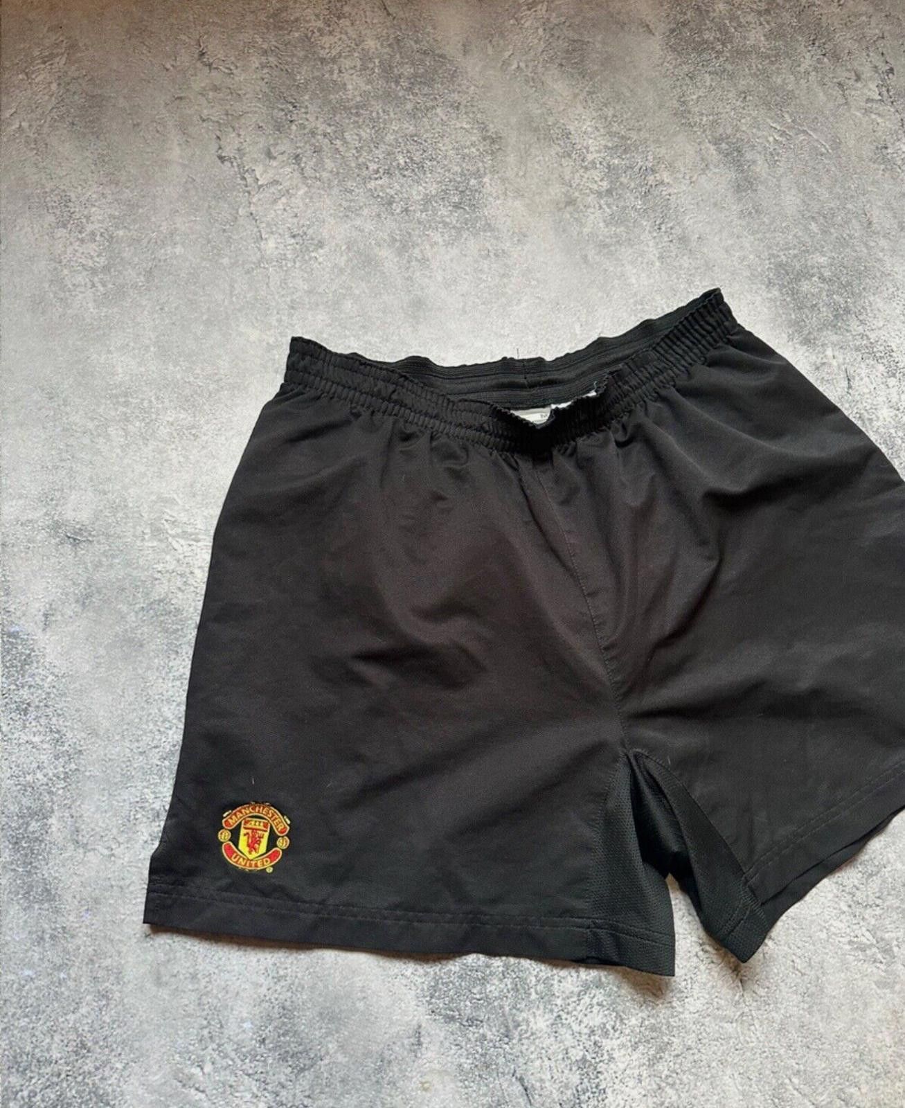 Nike Vintage Nike Manchester United Shorts Sz M Size US 32 / EU 48 - 2 Thumbnail