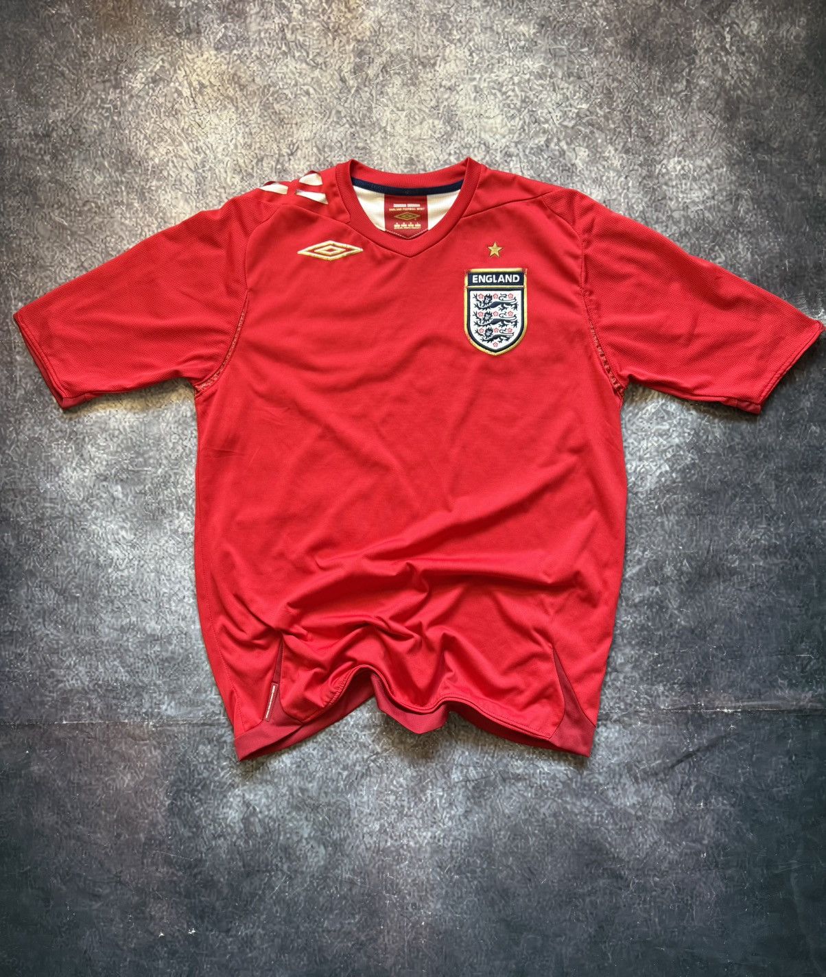 Umbro × Vintage Vintage 2006 England x Umbro Football Soccer Jersey Size US M / EU 48-50 / 2 - 2 Thumbnail