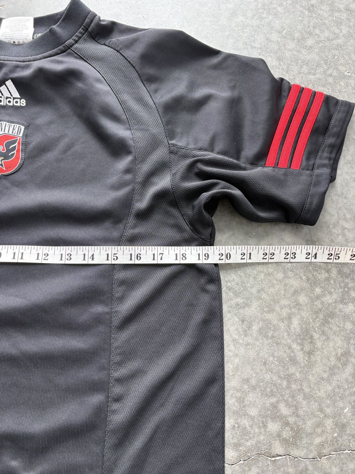 Adidas Vintage Y2K Adidas DC United Jersey Size US S / EU 44-46 / 1 - 8 Thumbnail